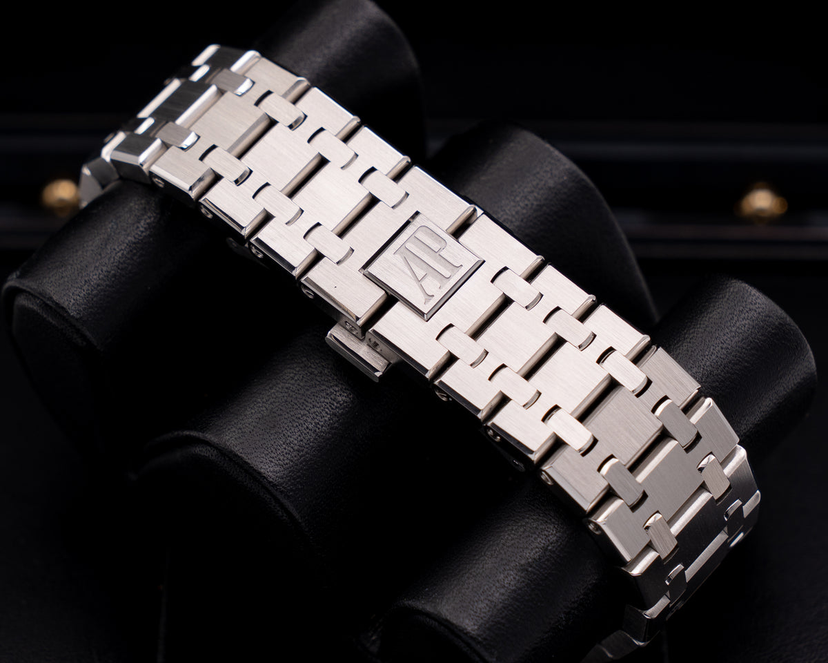 Audemars Piguet Royal Oak Chronograph 41mm 26331ST Panda K Serial
