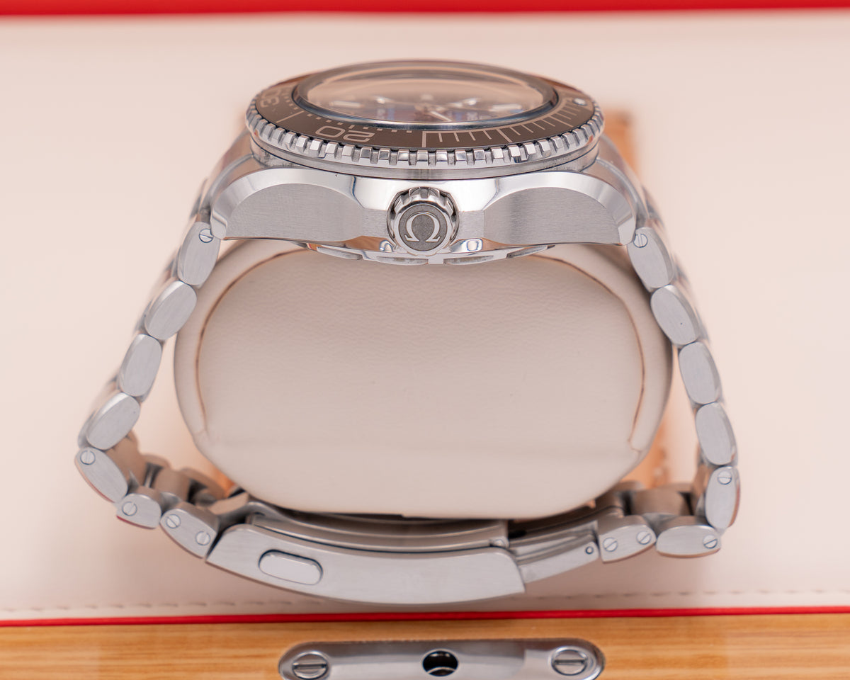 Omega Seamaster Planet Ocean 600mm 45.5mm 215.30.46.21.03.001 Blue Ultra Deep 2023