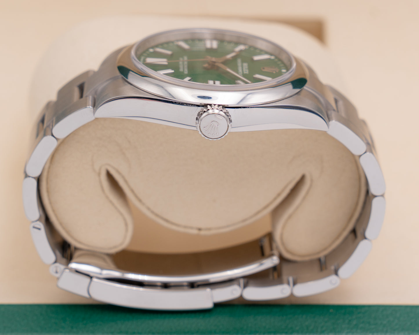 Rolex Oyster Perpetual 41mm 134300 Green Dial 2026