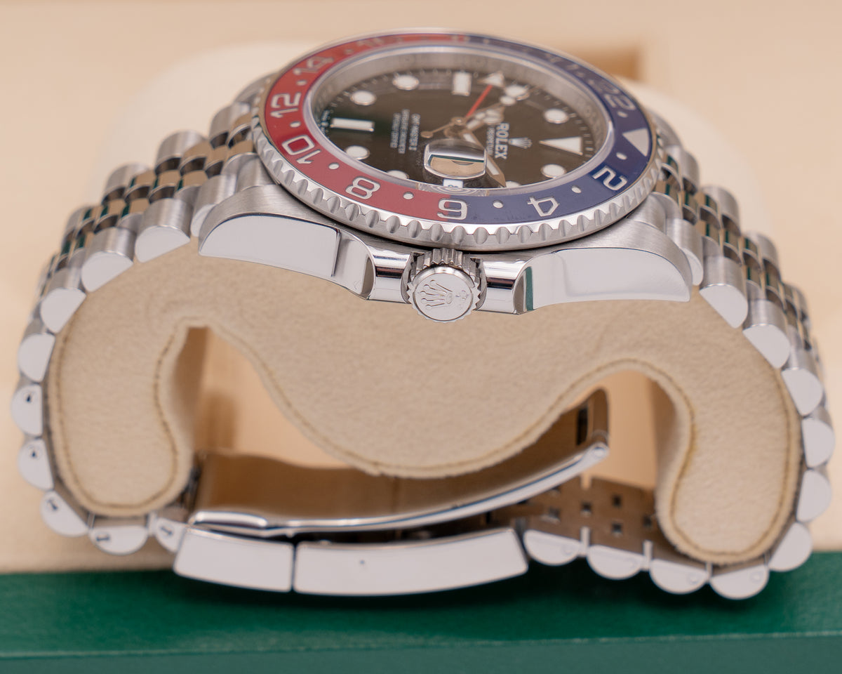 Rolex GMT-Master II 40mm 126710BLRO Pepsi On Jubilee 2020