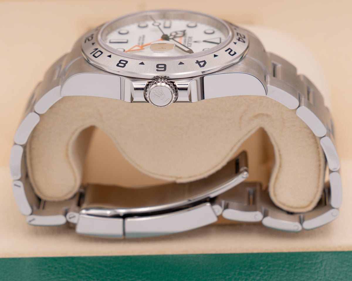 Unworn Rolex EXPLORER II 42mm 226570 White Dial 2026 Wooden Card