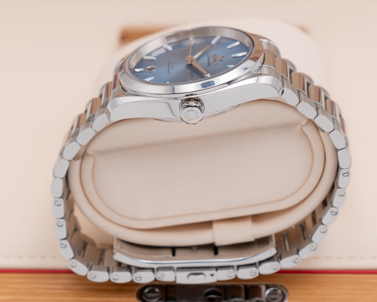 UNWORN Omega Aqua Terra 150m Co‑axial Master Chronometer 38 MM 220.10.38.20.03.004 Summer Blue 2026