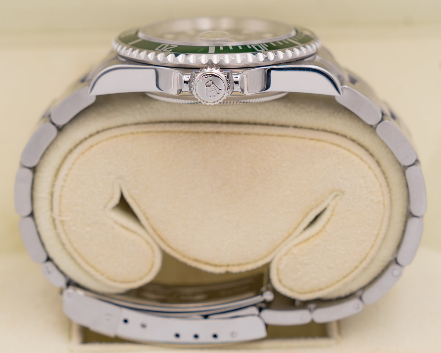Rolex Submariner 40mm 16610LV Kermit Rehaut Serial 2008
