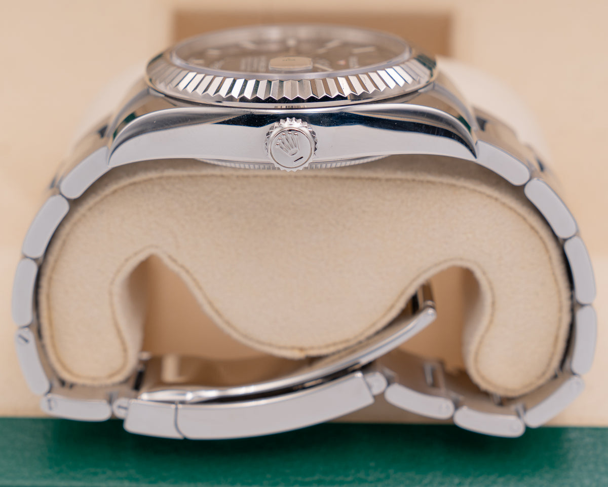 Rolex Skydweller 42mm 326934 Black on Oyster 2020