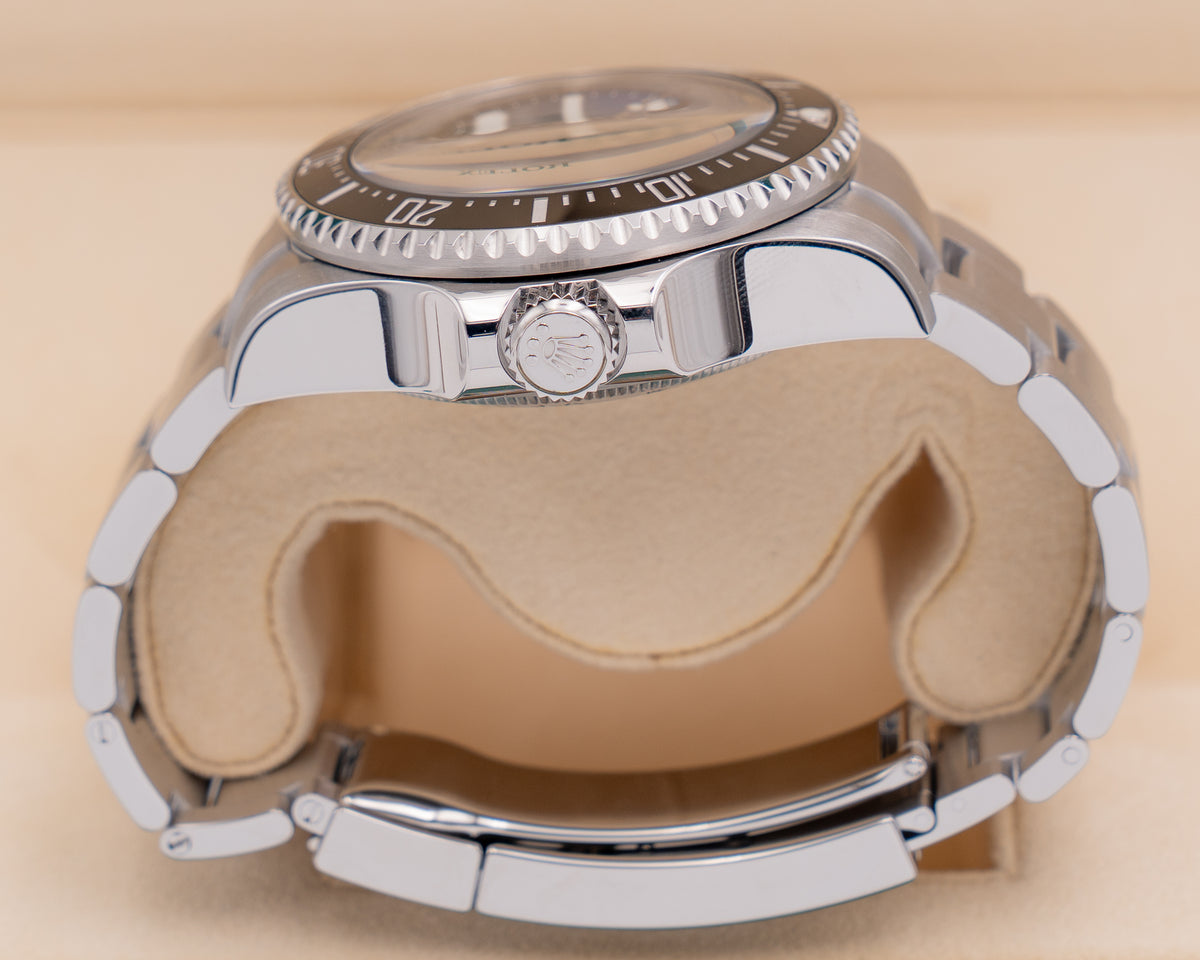 Rolex Sea-Dweller 44mm 126660 Deepsea On Oyster Open Date