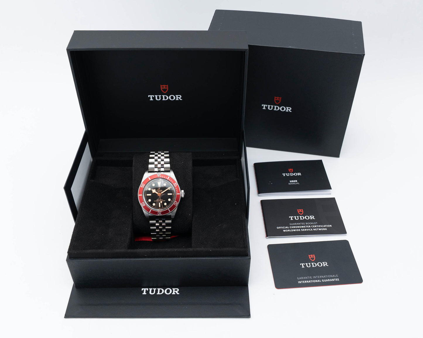 Tudor Black Bay 41mm 7941A1A0RU Red Jubilee 2025
