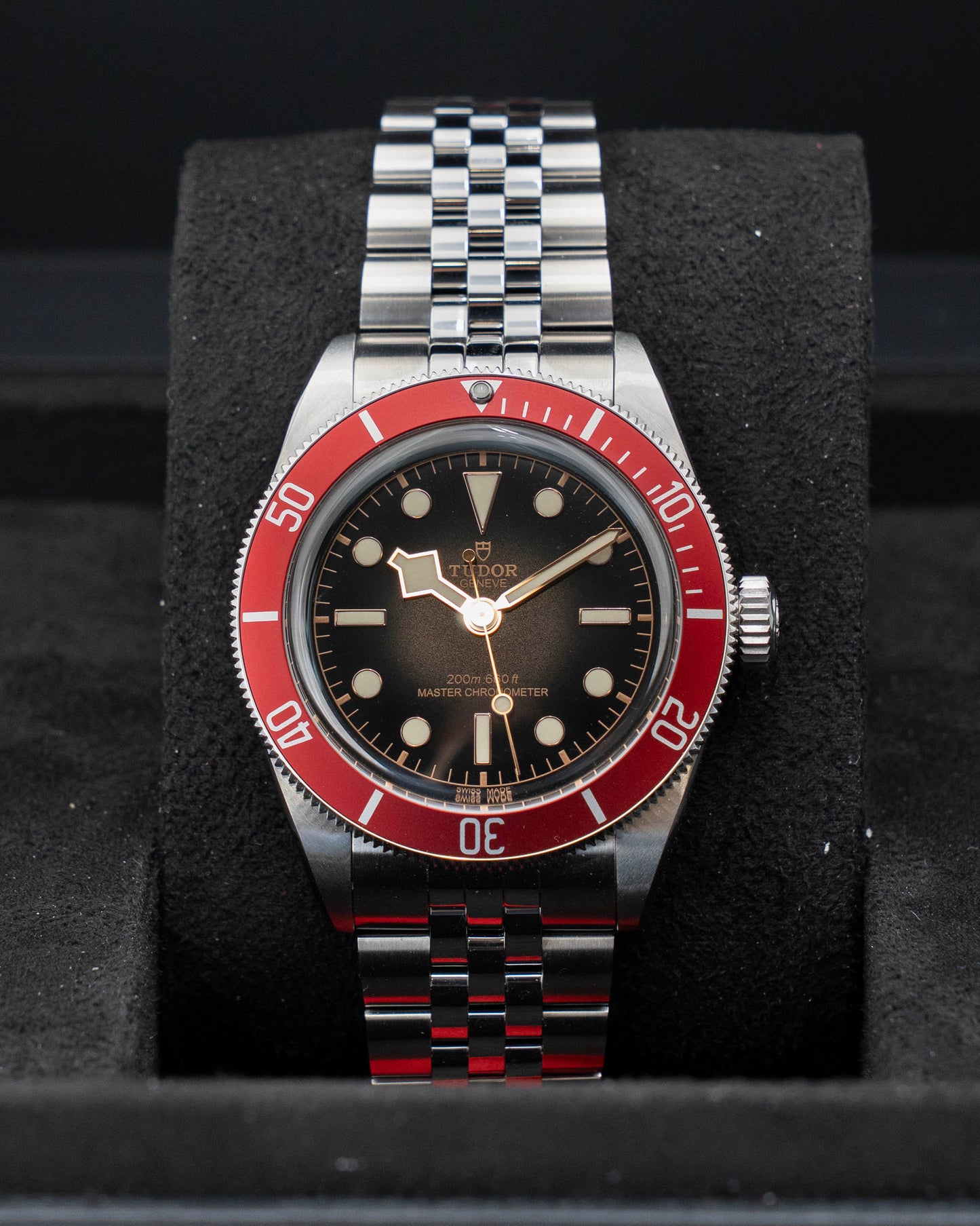 Tudor Black Bay 41mm 7941A1A0RU Red Jubilee 2025