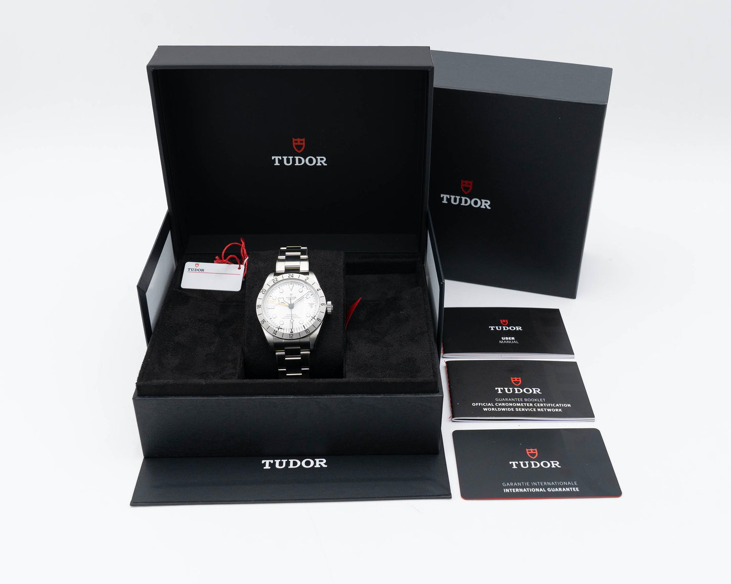 UNWORN 2026 Tudor Black Bay Pro 39mm 79470 White Dial 2026