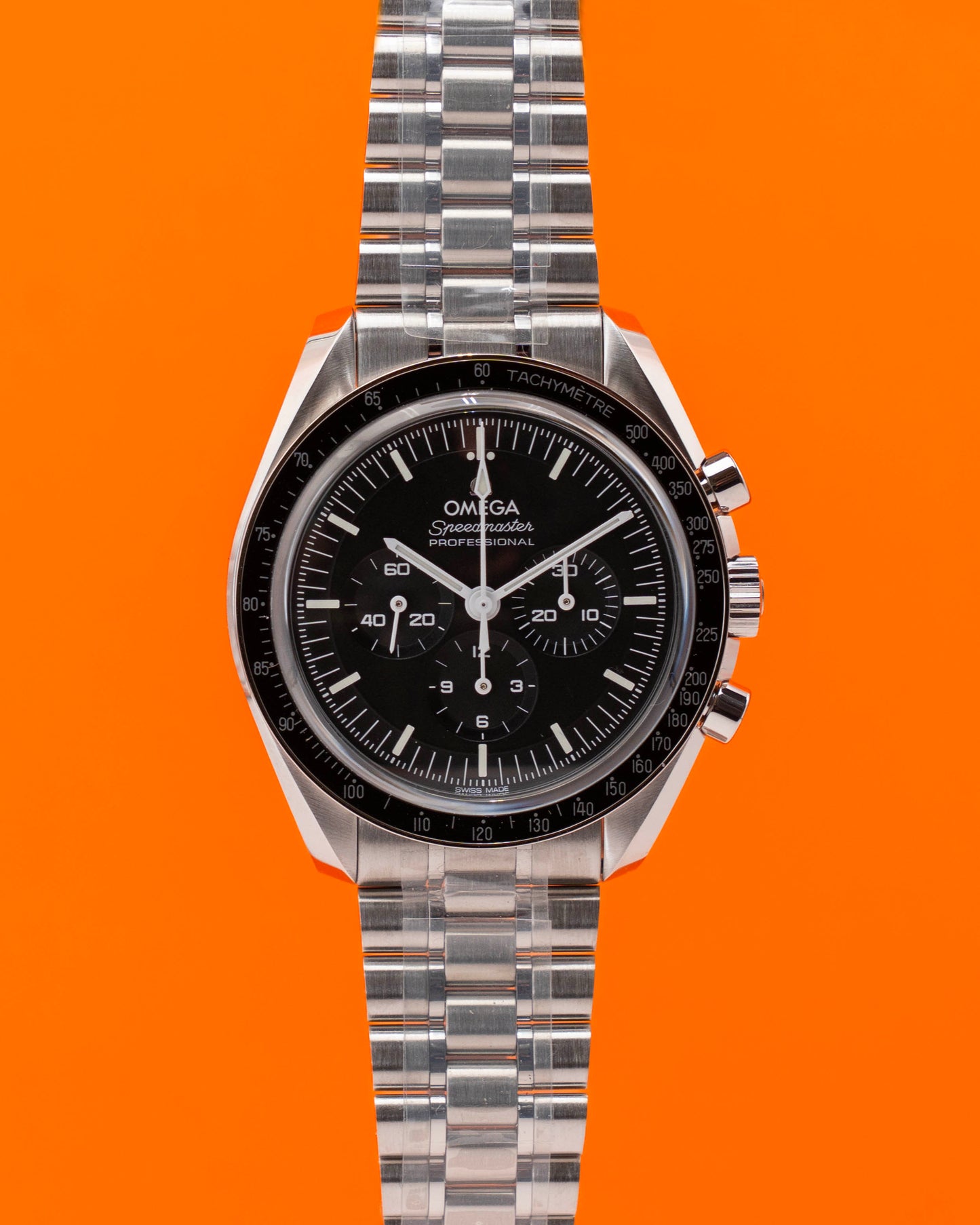 UNWORN STICKERED 2026 Omega Speedmaster Professional Moonwatch 42mm 310.30.42.50.01.002 Black Dial Sapphire Sandwhich