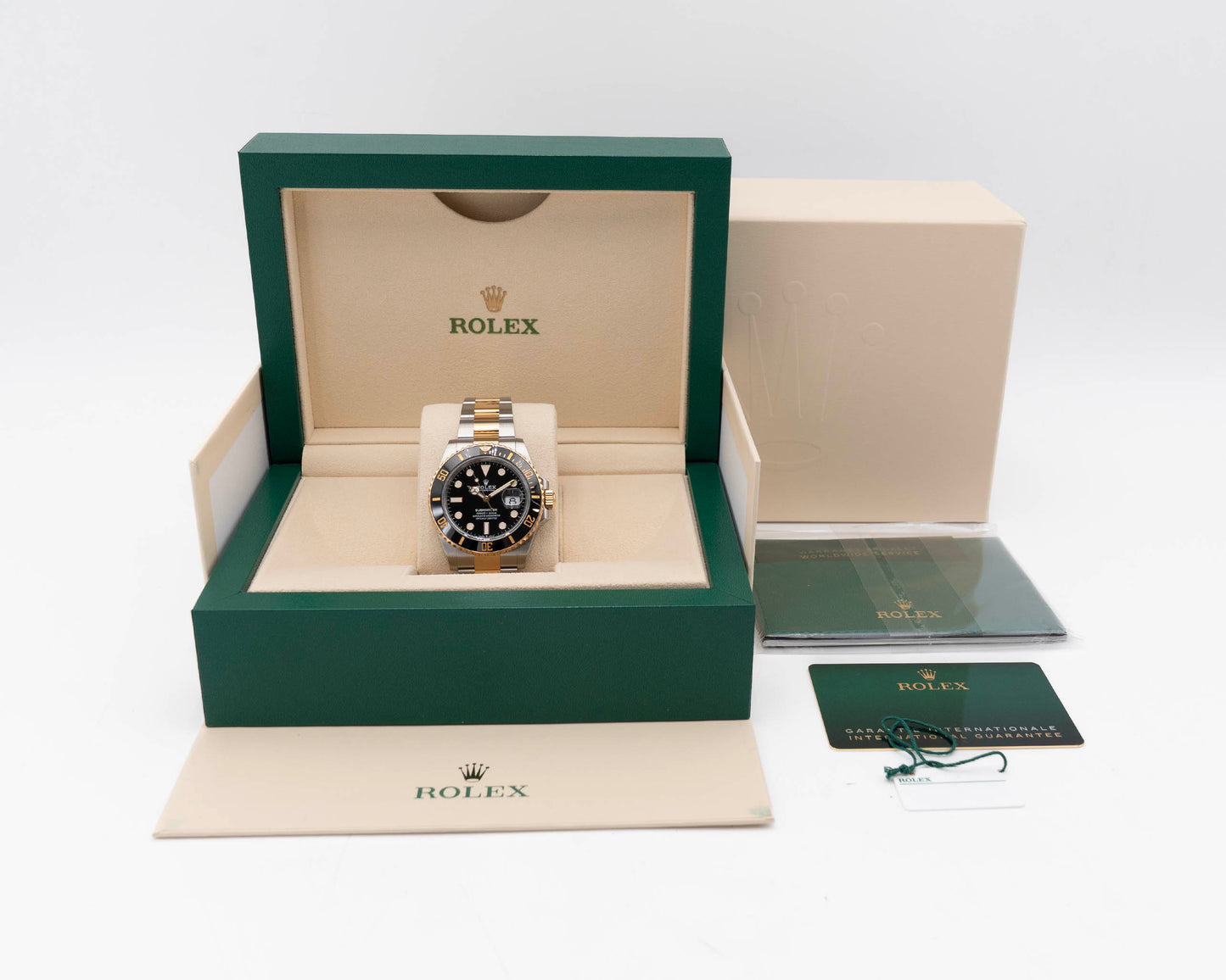 Rolex Submariner Date 41mm 126613LN Two Tone Yellow Gold Black Ceramic 2025