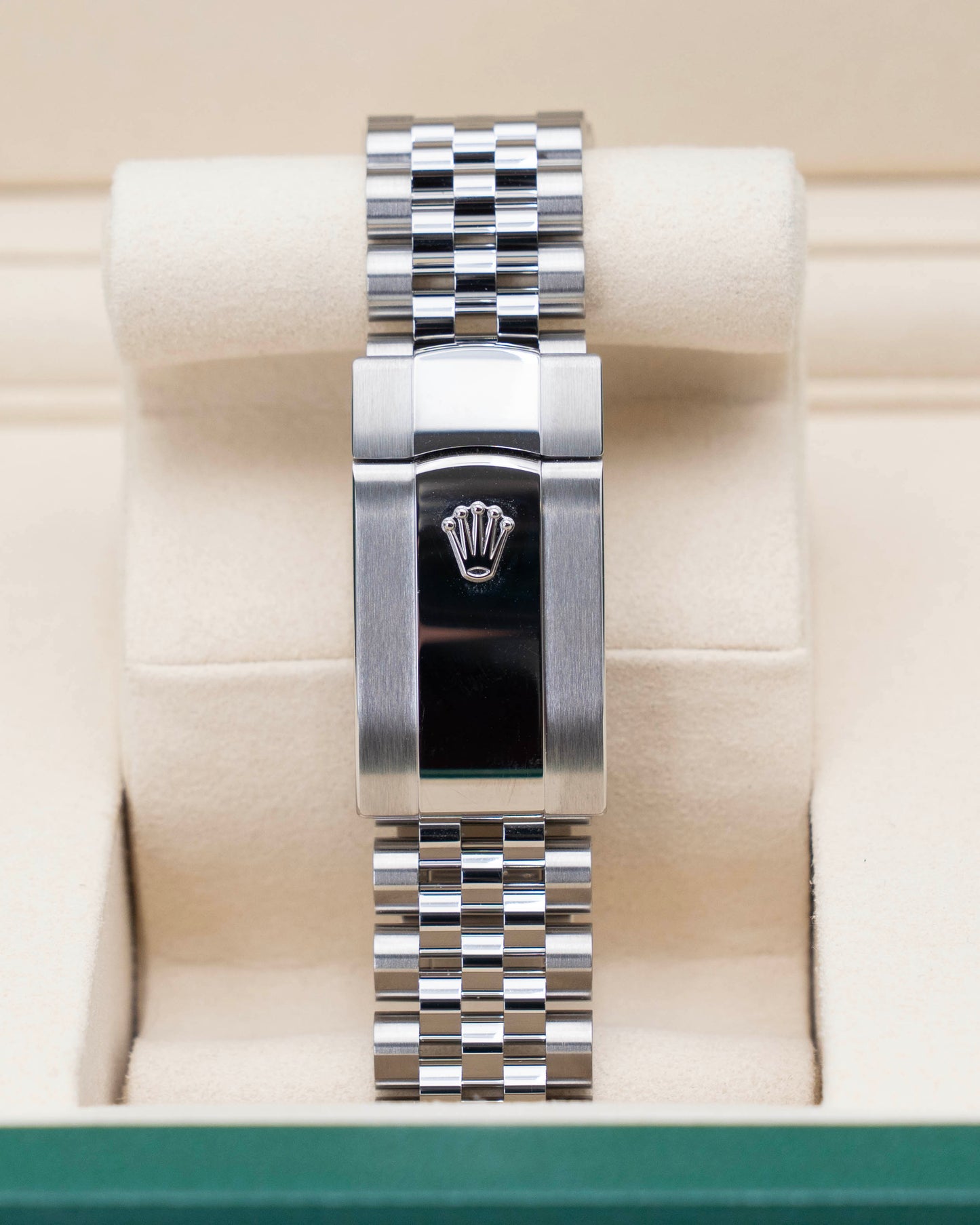 Rolex Datejust 41mm 126334 White Roman Dial Fluted Jubilee 2026