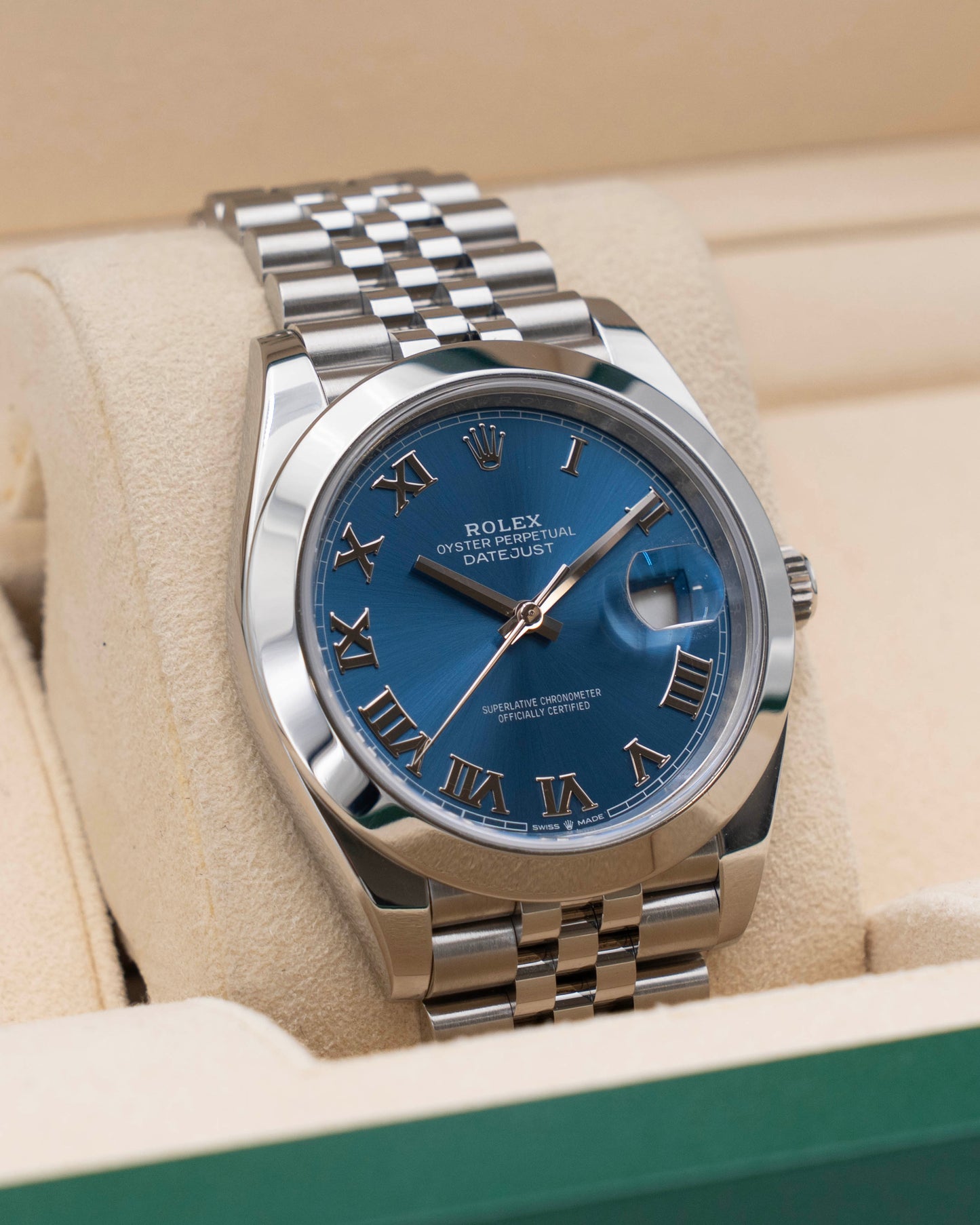 Rolex Datejust 41mm 126334 Blue Roman Dial FLuted Jubilee