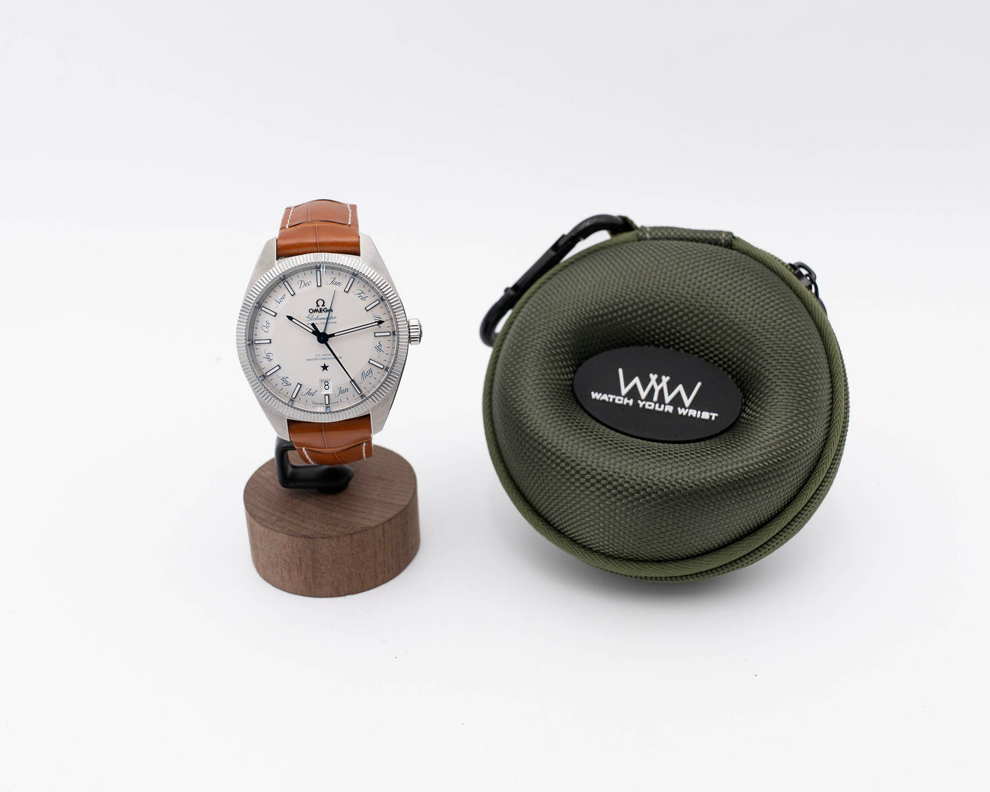 Omega Globe Master Annual Calendar 41mm 130.33.41.22.02.001 White Dial