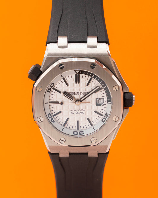 Audemars Piguet Royal Oak Offshore Diver 42mm 15710ST White and Navy Blue 2018