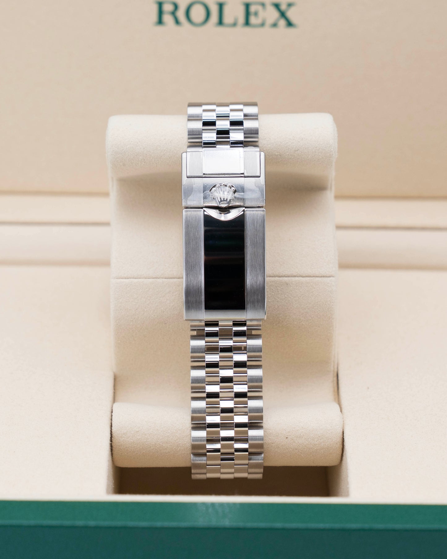 UNWORN Rolex GMT Master II 40mm 126710GRNR Bruce Wayne Jubilee 2026