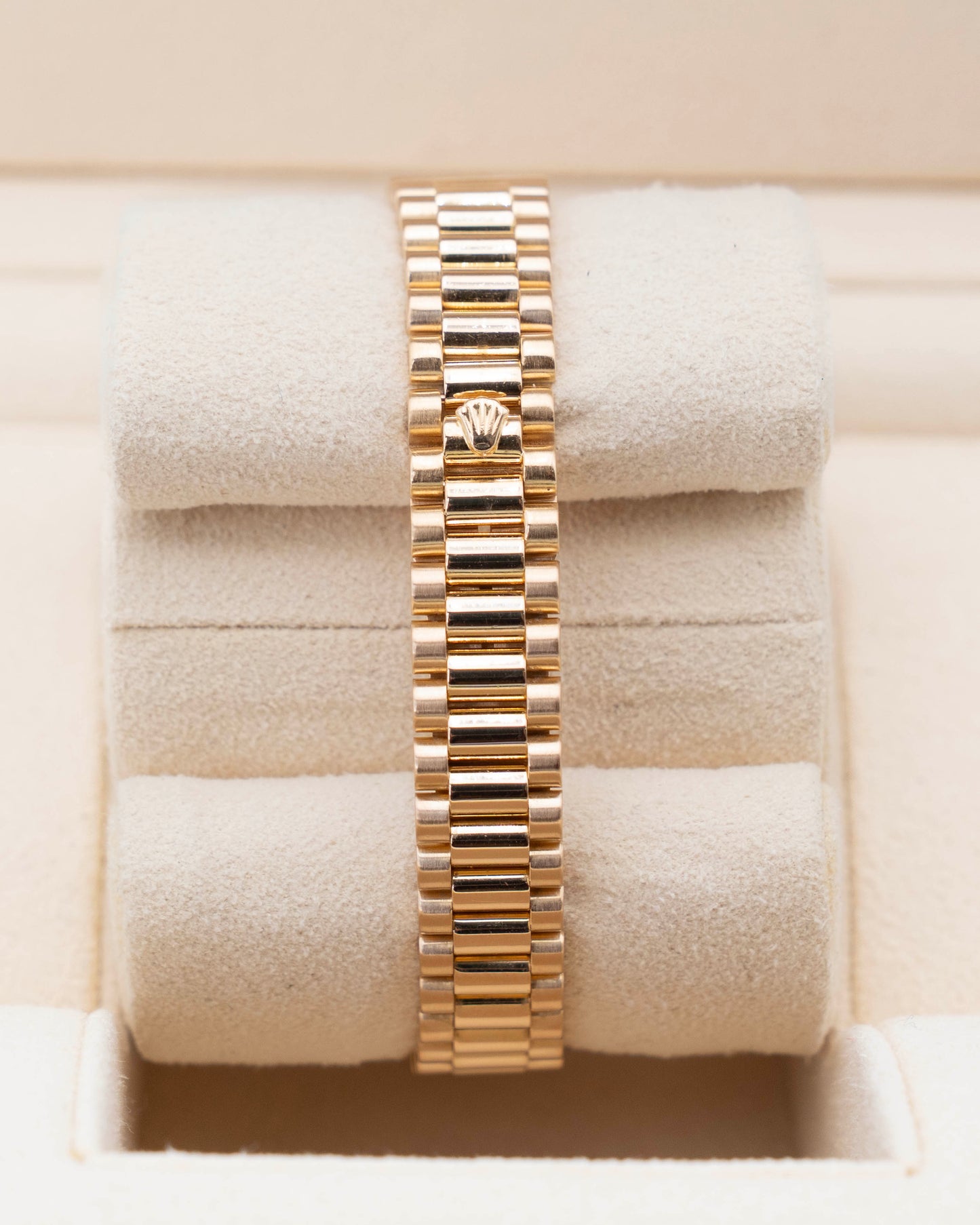 Rolex Datejust 26mm 69178 Yellow Gold Diamond Dial Diamond Bezel Presidential Bracelet