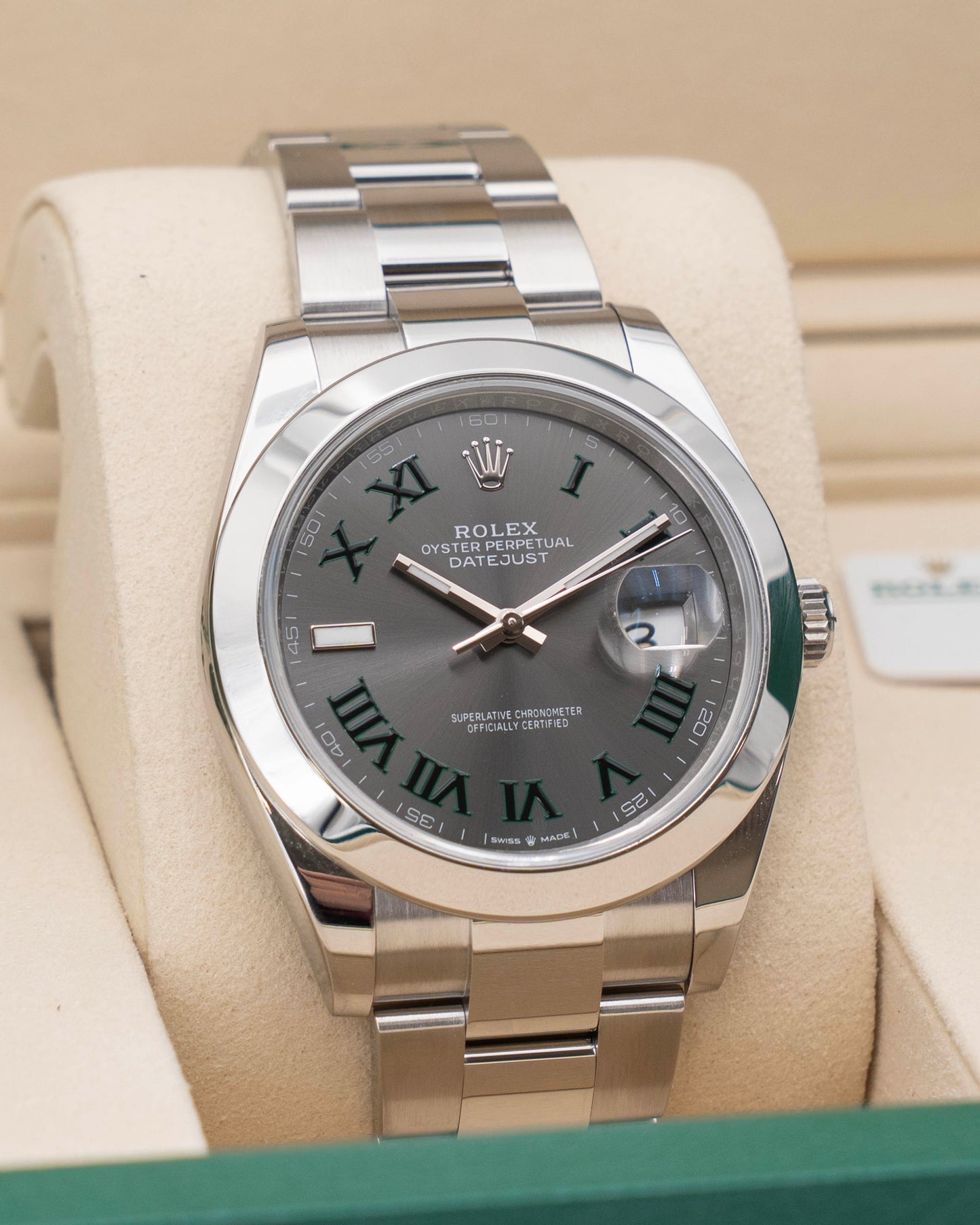 Rolex Datejust 41mm 126300 Wimbledon Dial Smooth Bezel Oyster 2025
