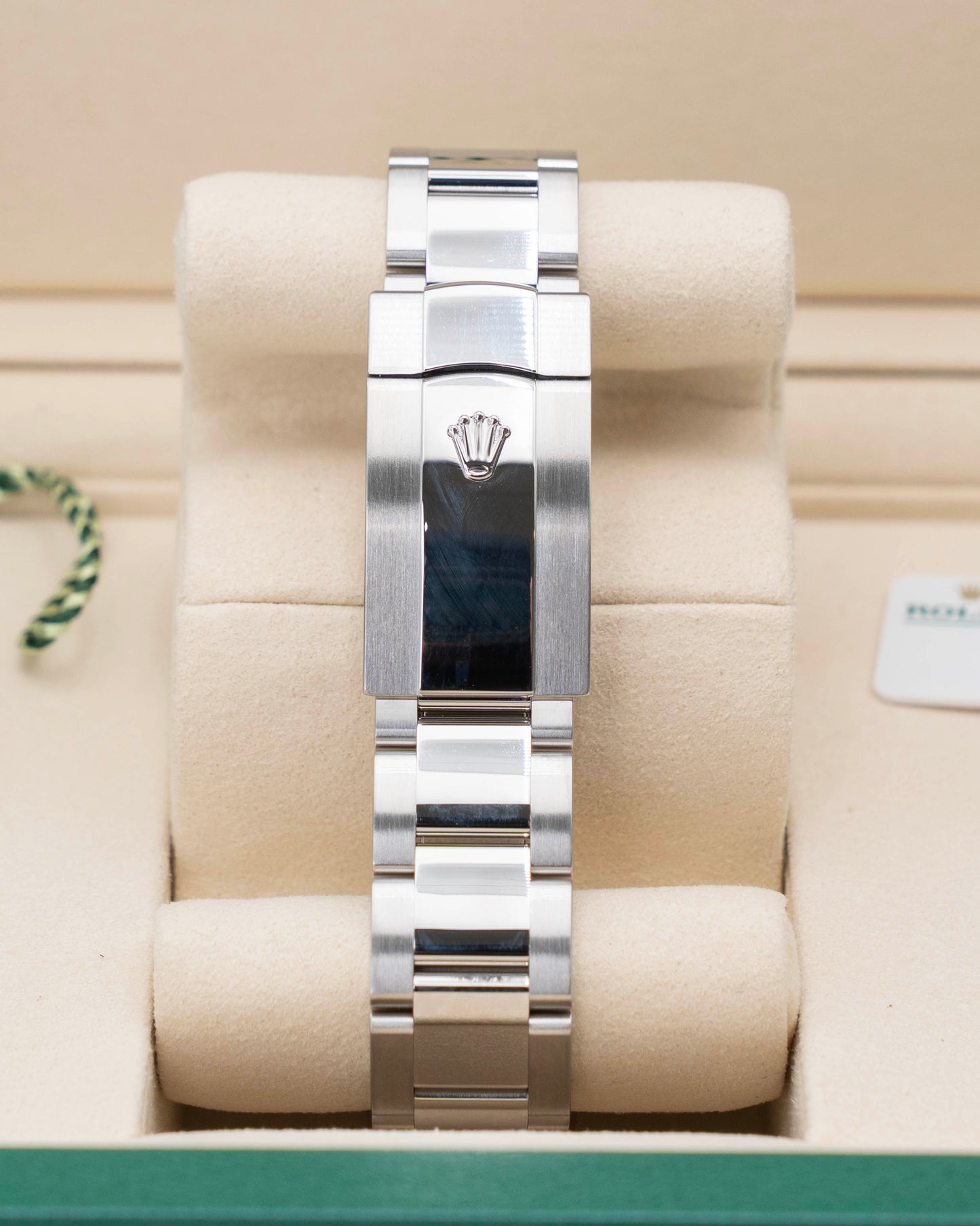 Rolex Datejust 41mm 126300 Wimbledon Dial Smooth Bezel Oyster 2025