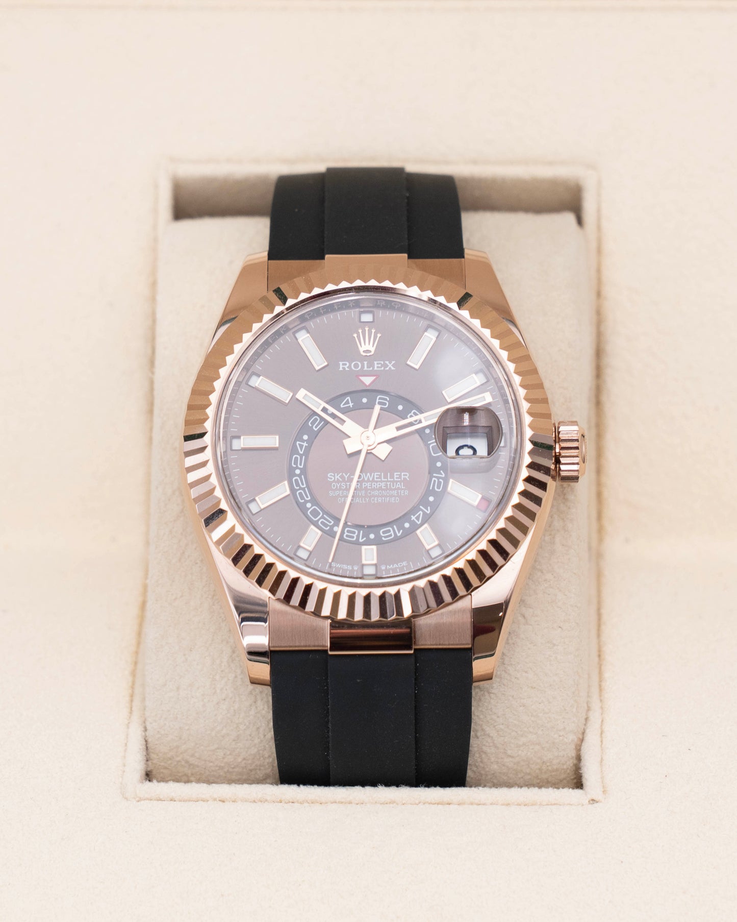 Rolex Skydweller 42mm 336235 Rose Gold Chocolate Dial Oyster Flex