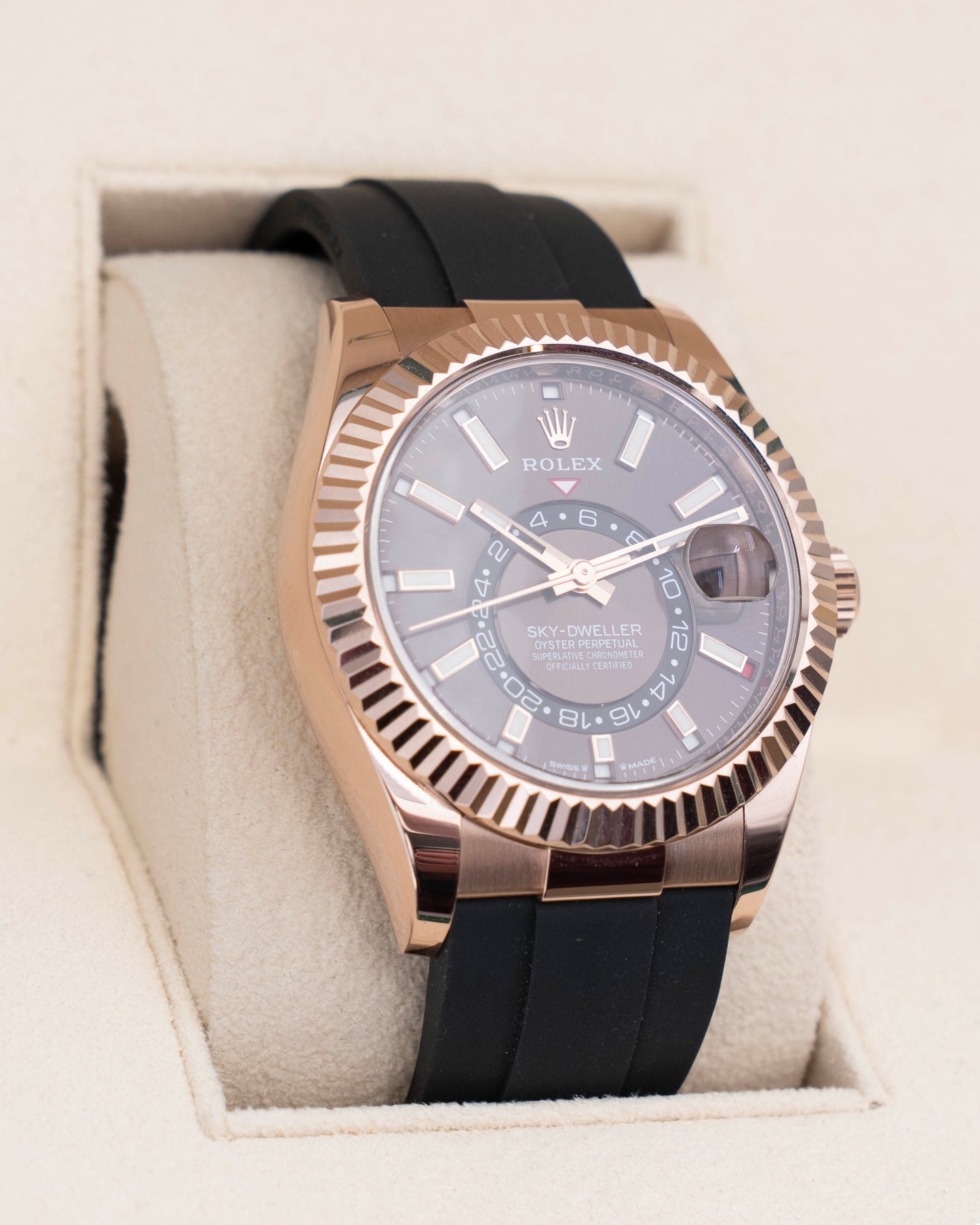 Rolex Skydweller 42mm 336235 Rose Gold Chocolate Dial Oyster Flex