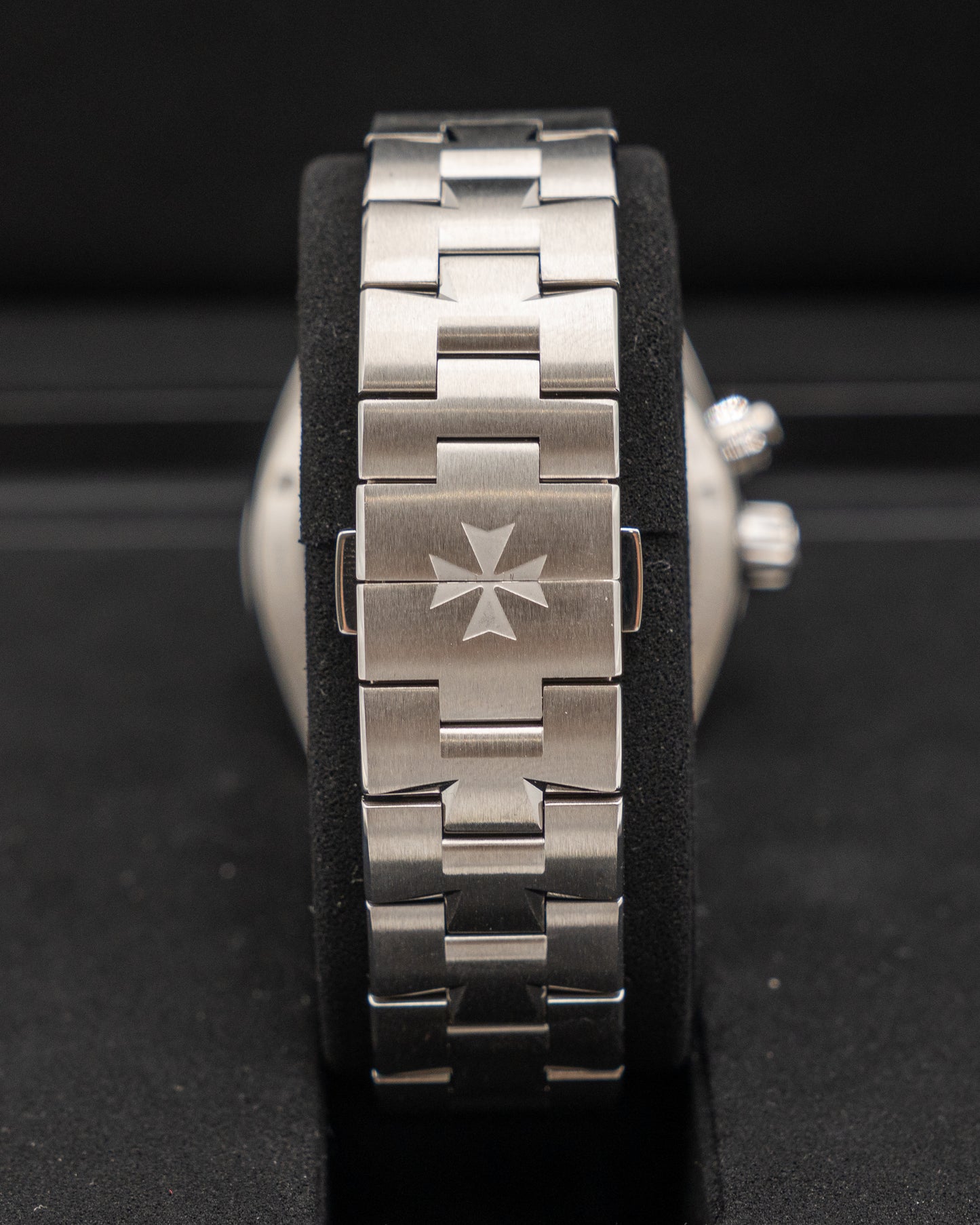 Vacheron Constantin Overseas Dual Time 41mm 7920V/210A-B333 Silver Dial