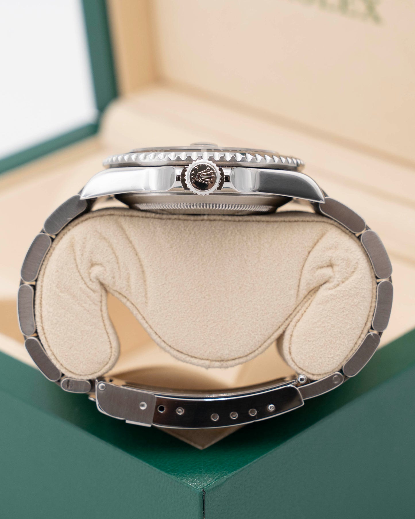 Rolex Submariner Date 40mm 16610 Black Aluminum 2009