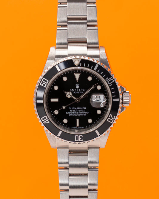 Rolex Submariner 40mm 16610 Engraved Rehaut 2008 / M serial