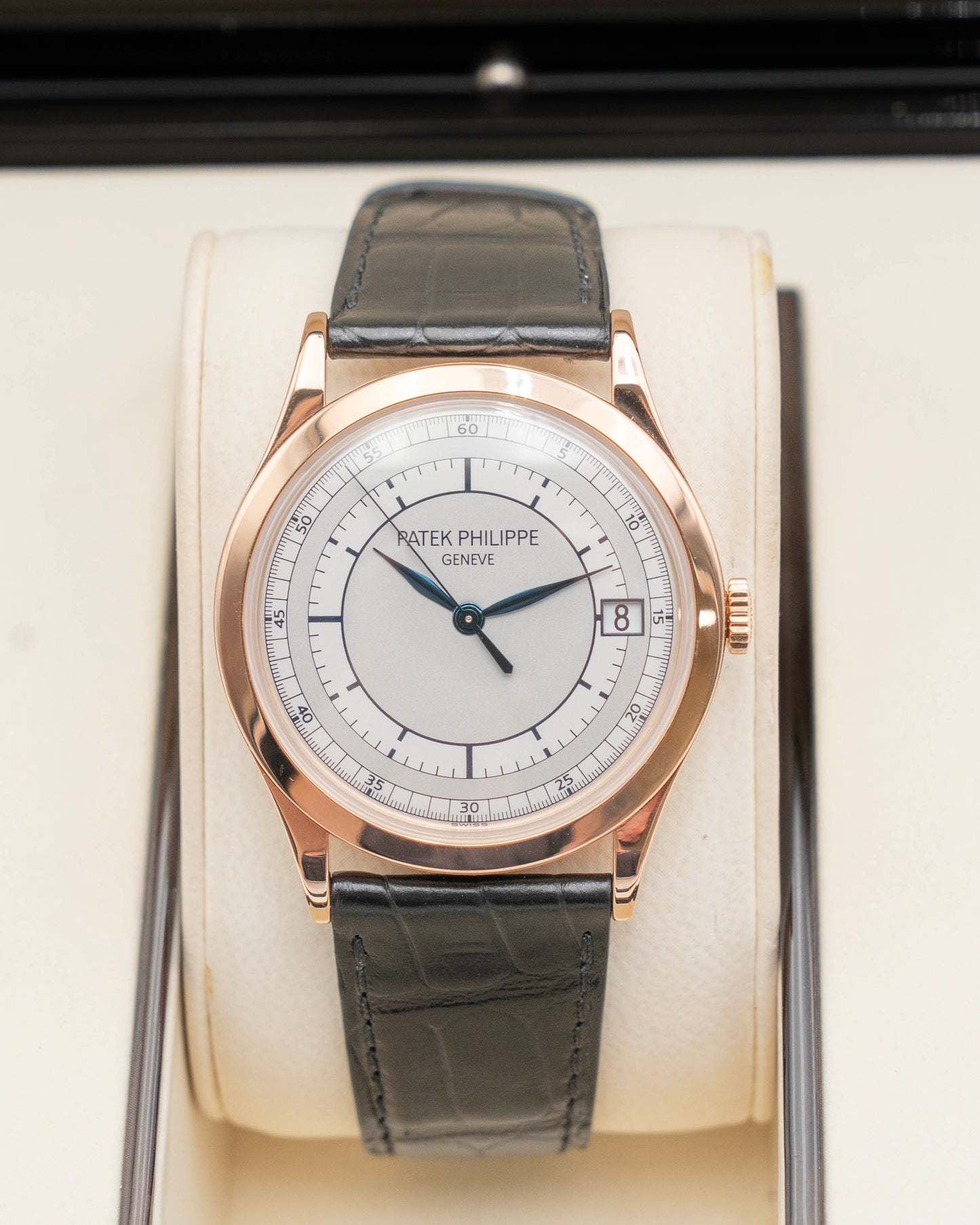 Patek Philippe Calatrava 5296R-001 39mm Scientific Rose gold / Silver 2016