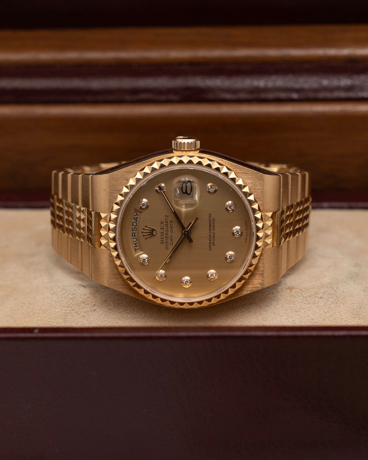 Rolex DayDate Oysterquartz 36mm 19028 Yellow Gold Champagne Diamond Pinball Dial Pyramid Bracelet 1992