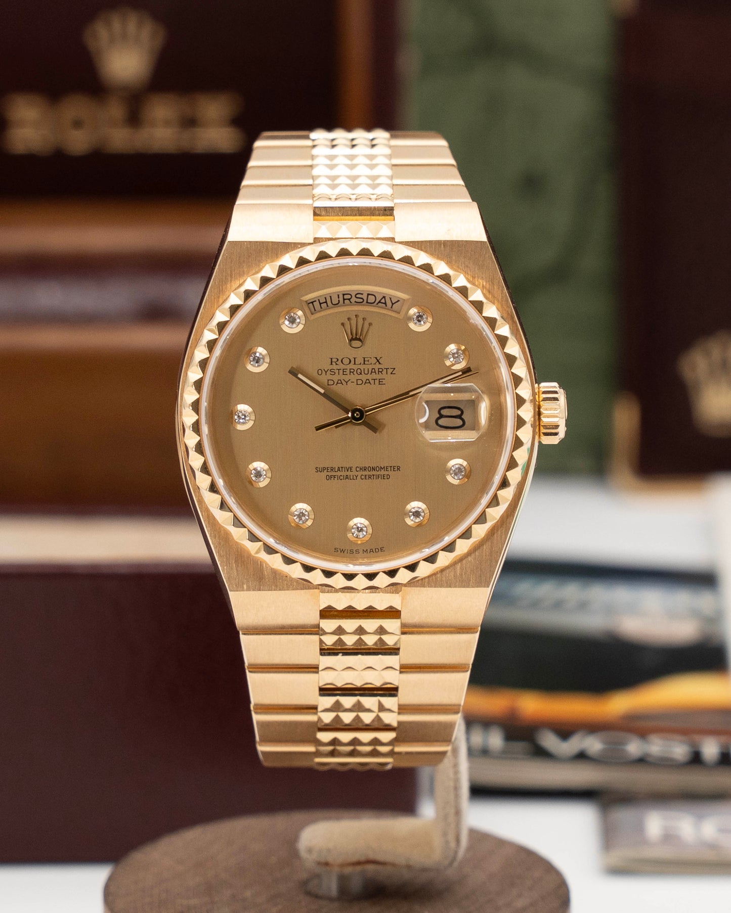Rolex DayDate Oysterquartz 36mm 19028 Yellow Gold Champagne Diamond Pinball Dial Pyramid Bracelet 1992