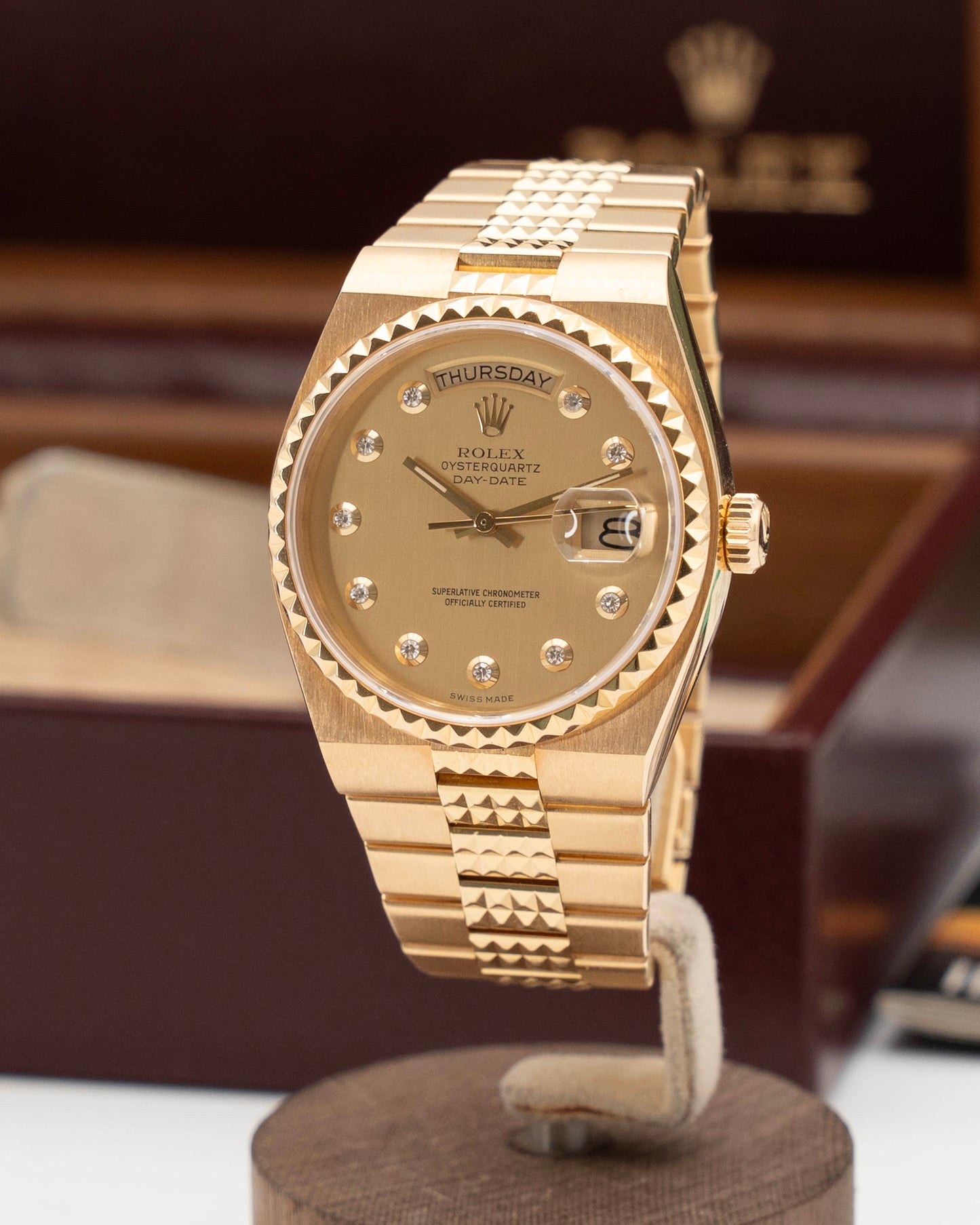 Rolex DayDate Oysterquartz 36mm 19028 Yellow Gold Champagne Diamond Pinball Dial Pyramid Bracelet 1992