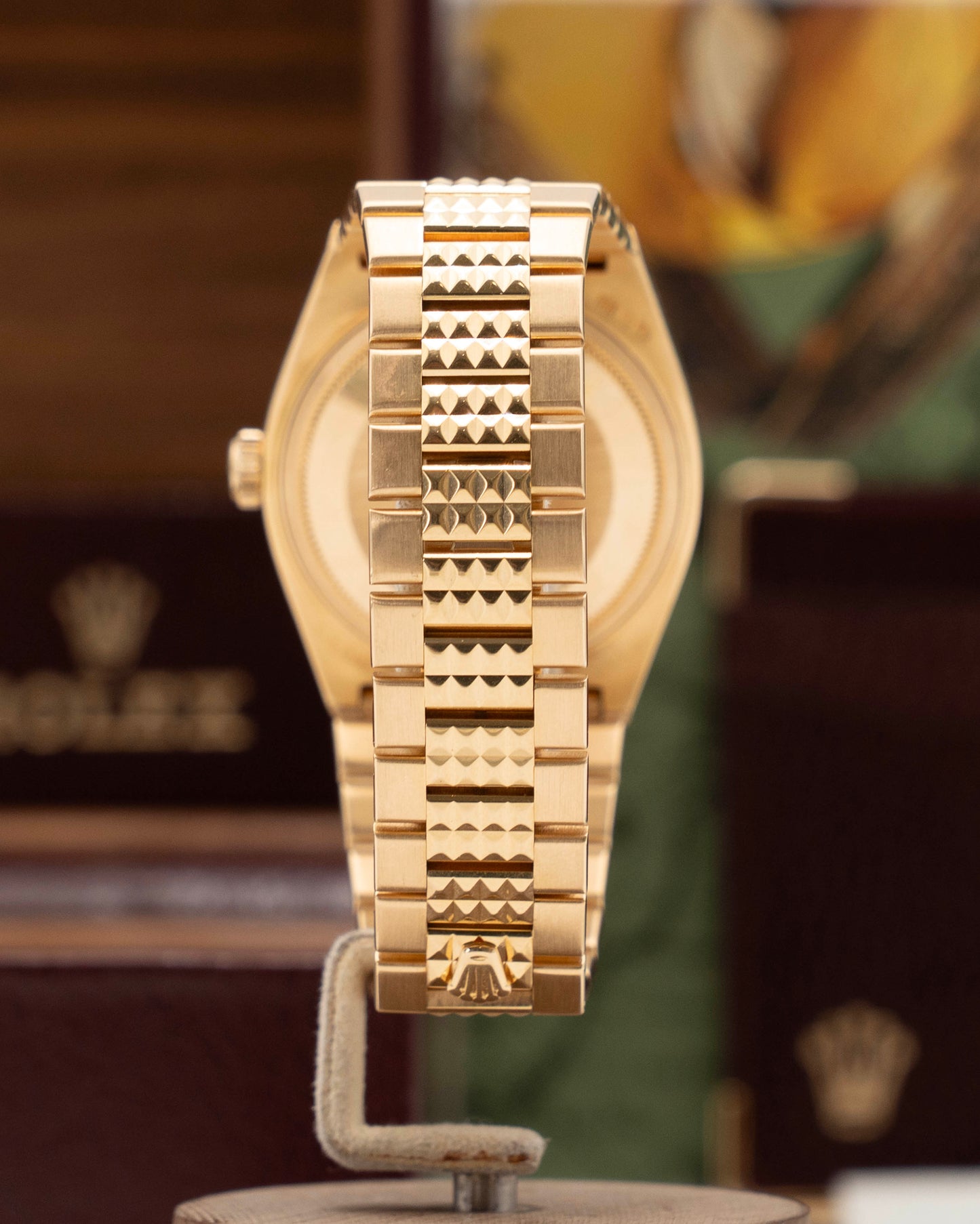 Rolex DayDate Oysterquartz 36mm 19028 Yellow Gold Champagne Diamond Pinball Dial Pyramid Bracelet 1992
