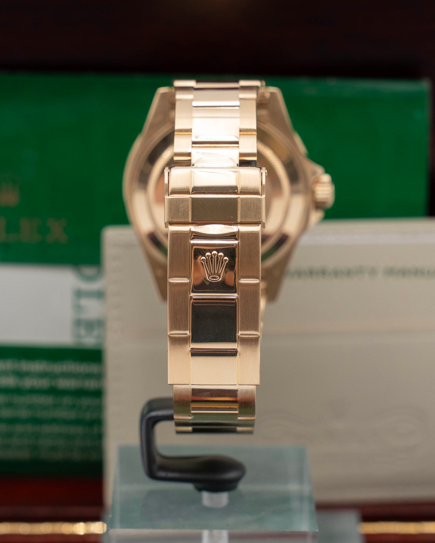 Rolex Submariner 40mm 16618LB Yellow Gold Blue Dial Solid Links 2001