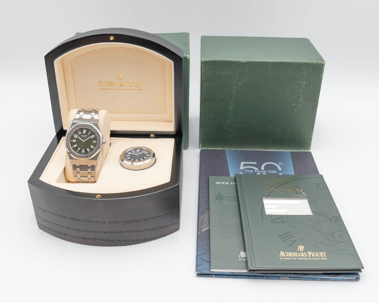 Audemars Piguet Royal Oak Jumbo 39mm 15128ST Italy Green Dial & Blue Dial 2004