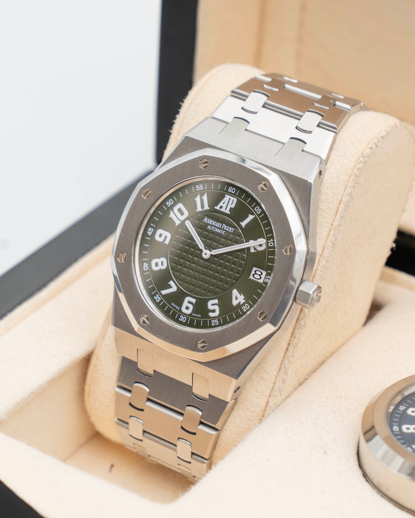 Audemars Piguet Royal Oak Jumbo 39mm 15128ST Italy Green Dial & Blue Dial 2004
