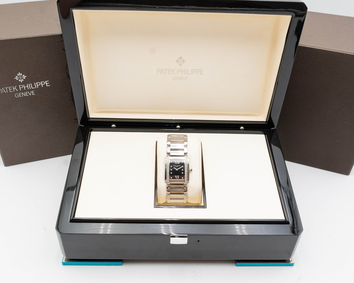 Patek Philippe Twenty-4 4910/10a-001 Black Dial Diamond Bezel Quartz