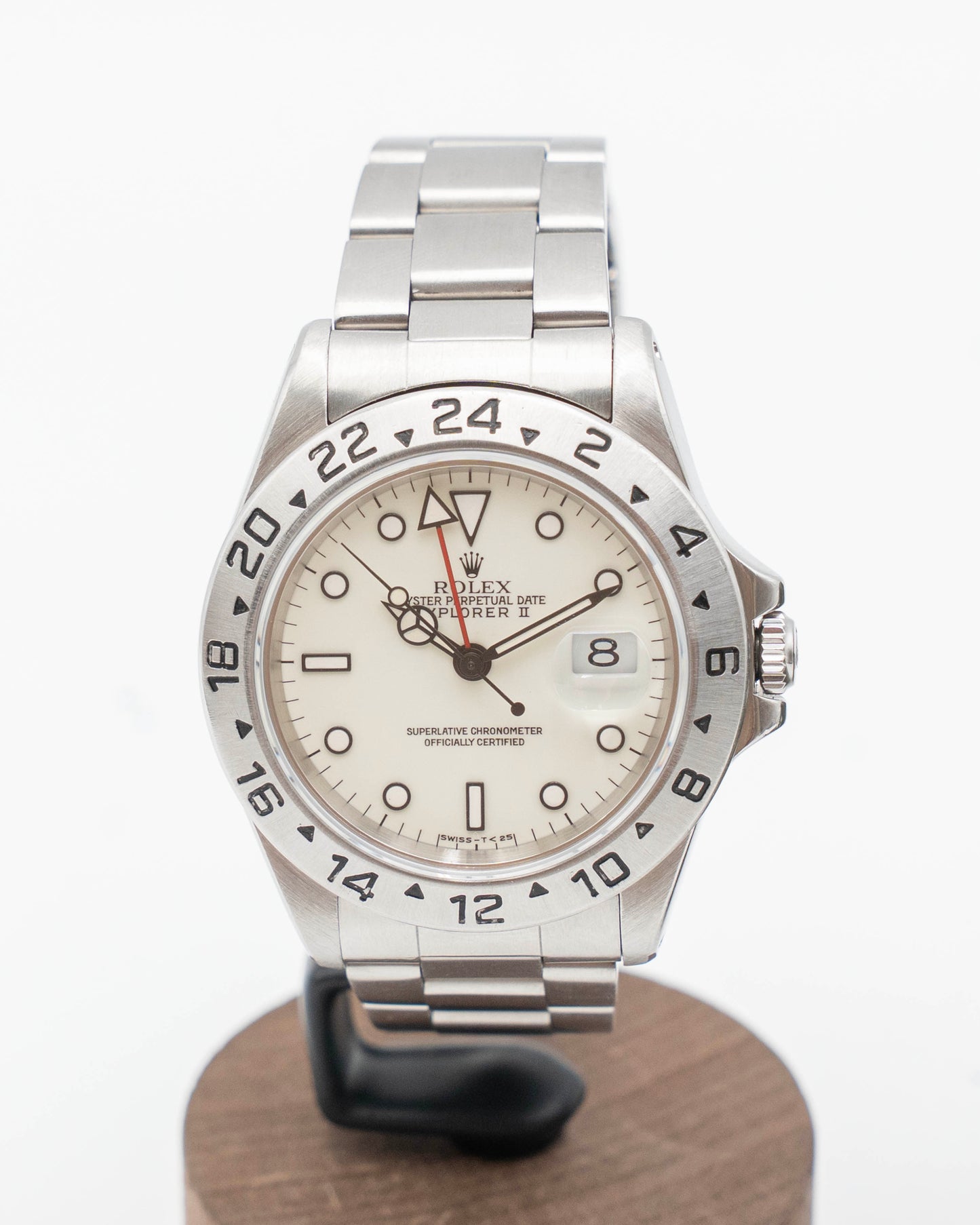 Rolex Explorer II 40mm 16570 Cream Dial