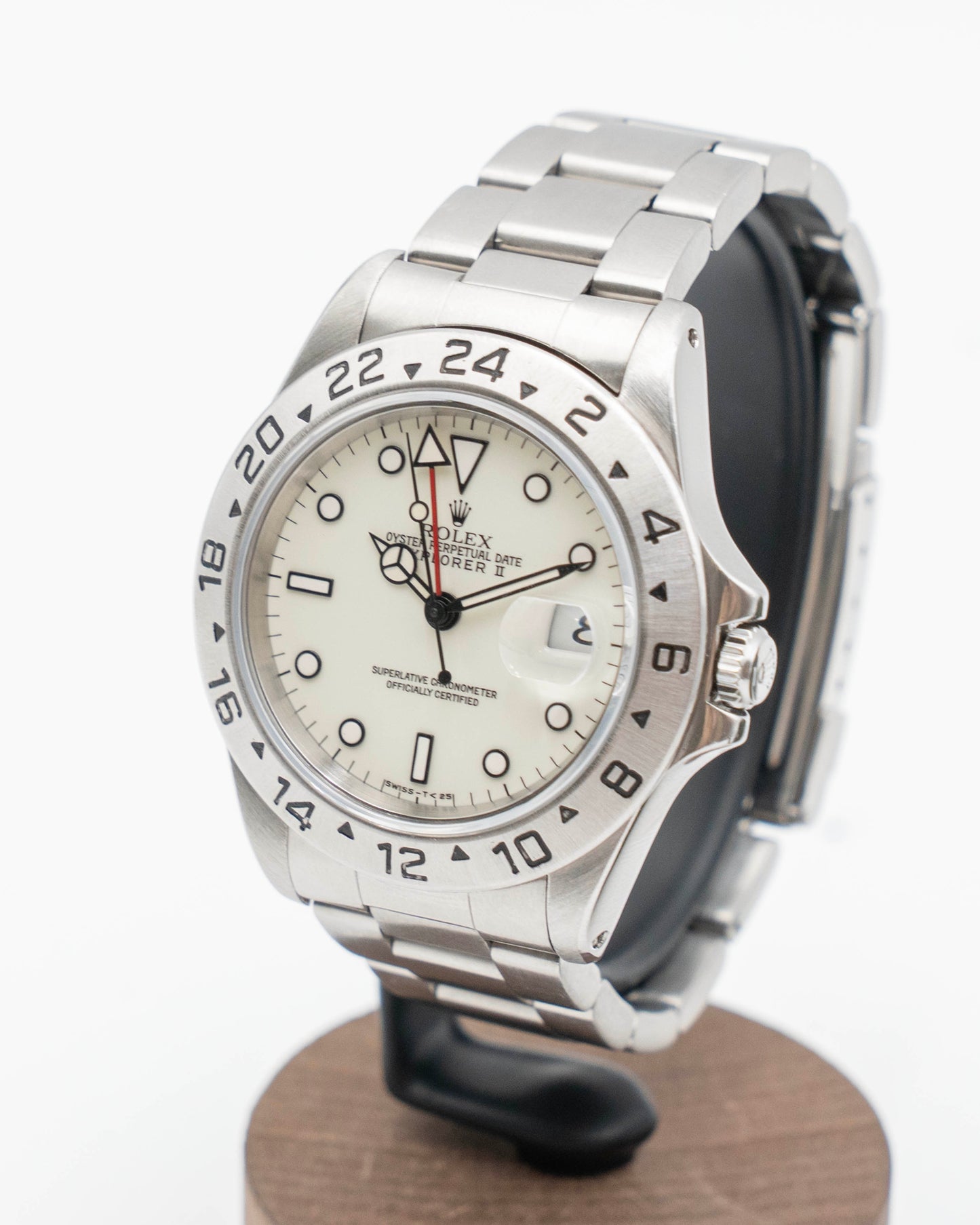 Rolex Explorer II 40mm 16570 Cream Dial