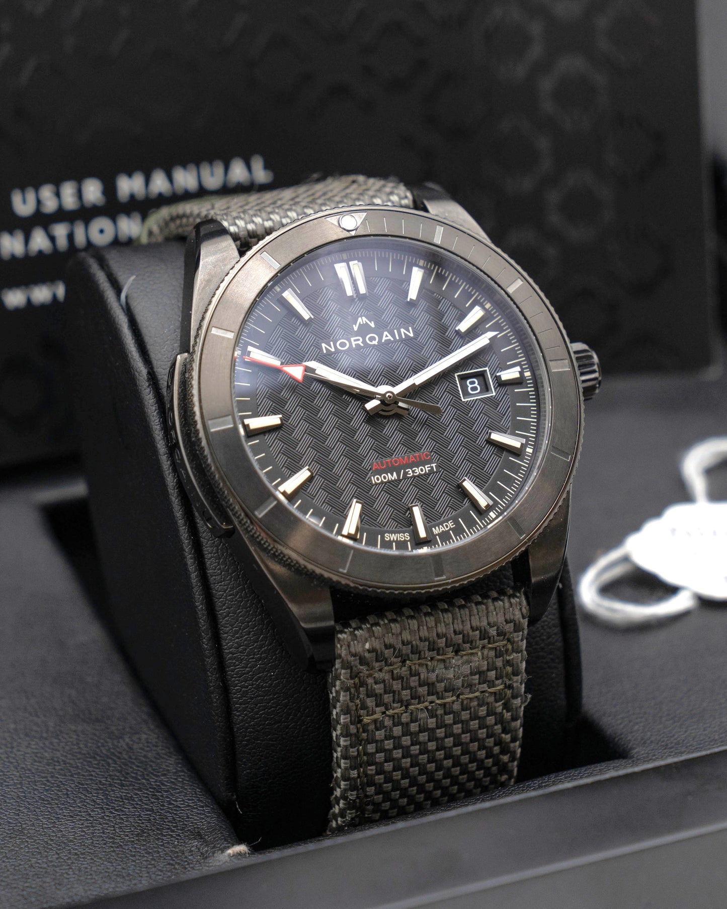 Norqain Adventure Sport 42mm NB1000B01A/B102/10KC.20B Black Dial Green Strap 2023 (NB1000B01A/B102/10KC.20B)