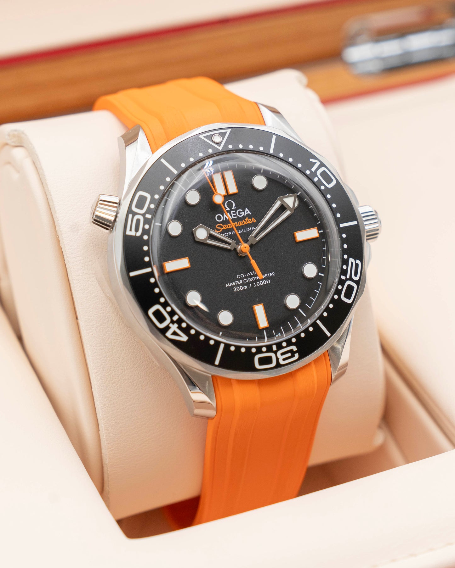 New/Unworn Omega Seamaster Diver 300M 42mm 210.32.42.20.01.006 Orange and Black 2026