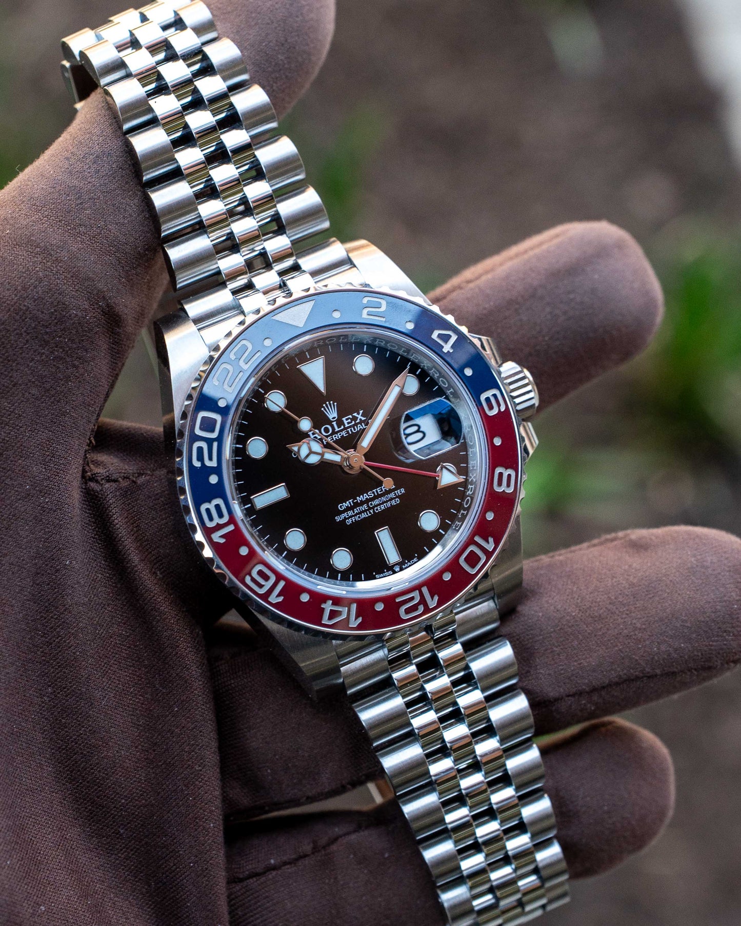 DISCONTINUED Rolex GMT Master II 40mm 126710BLRO Pepsi Jubilee 2022 (126710BLRO-0001)