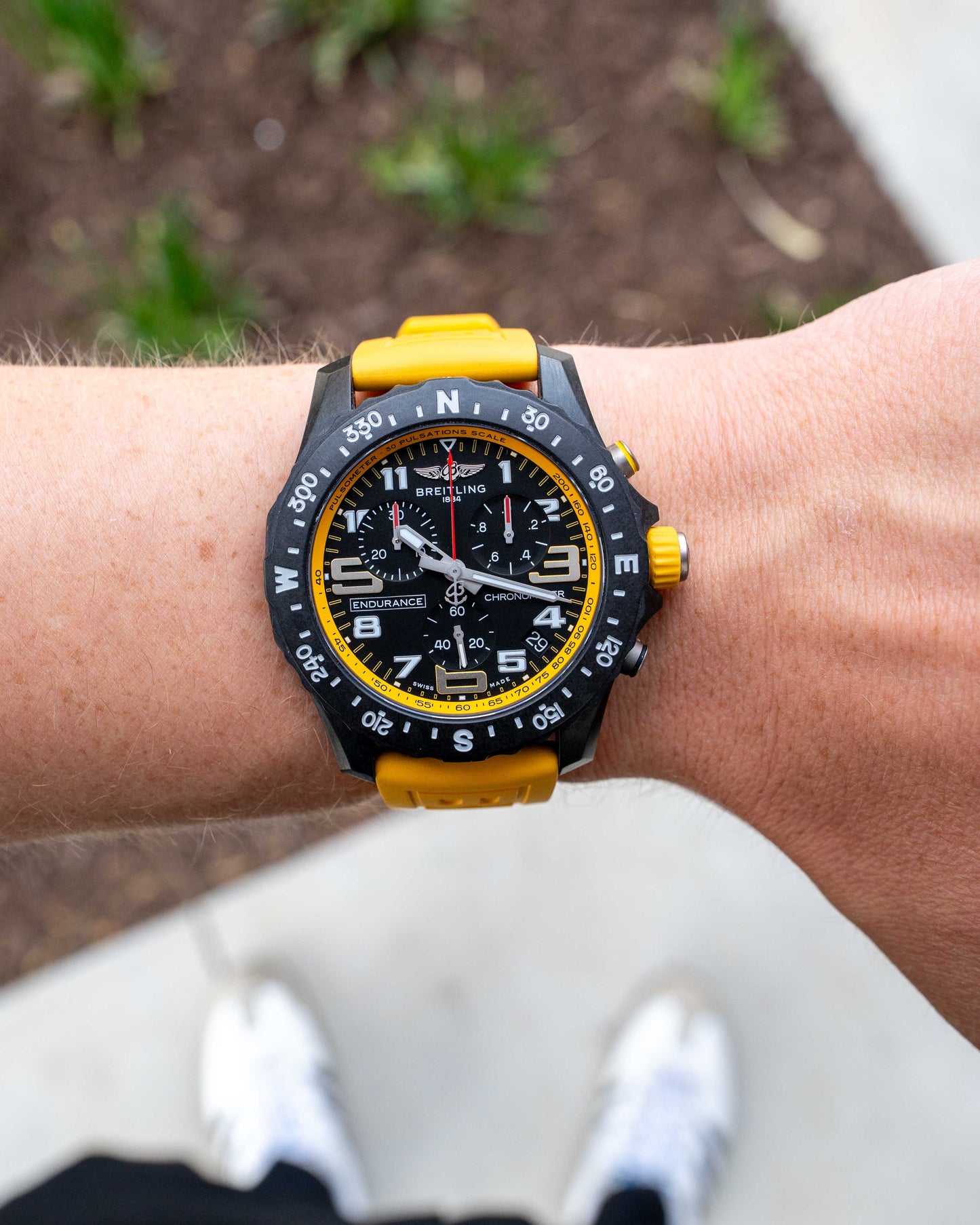 Breitling Endurance Pro 44mm X82310A41B1S1 Yellow Chronograph