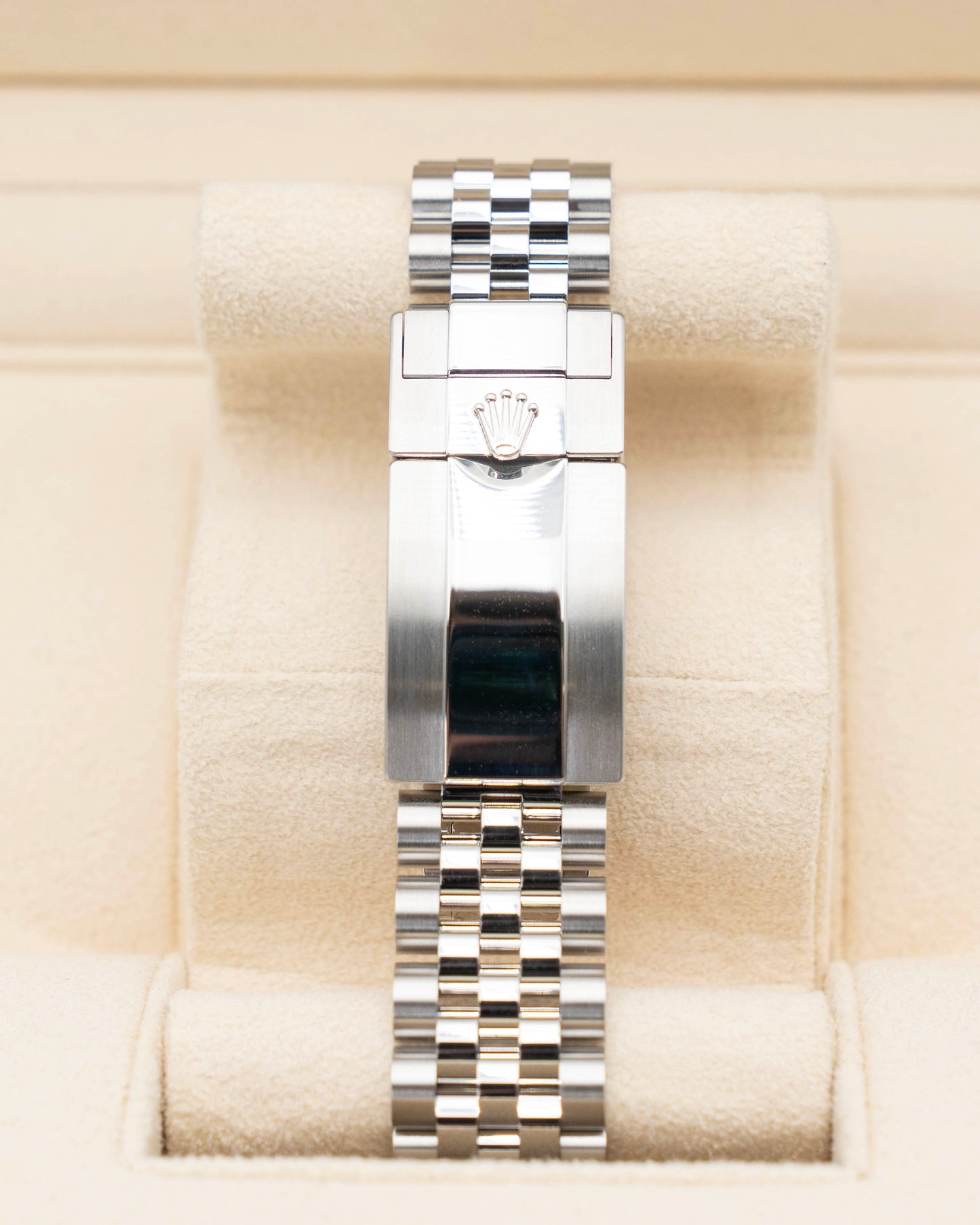 buckle_opened
