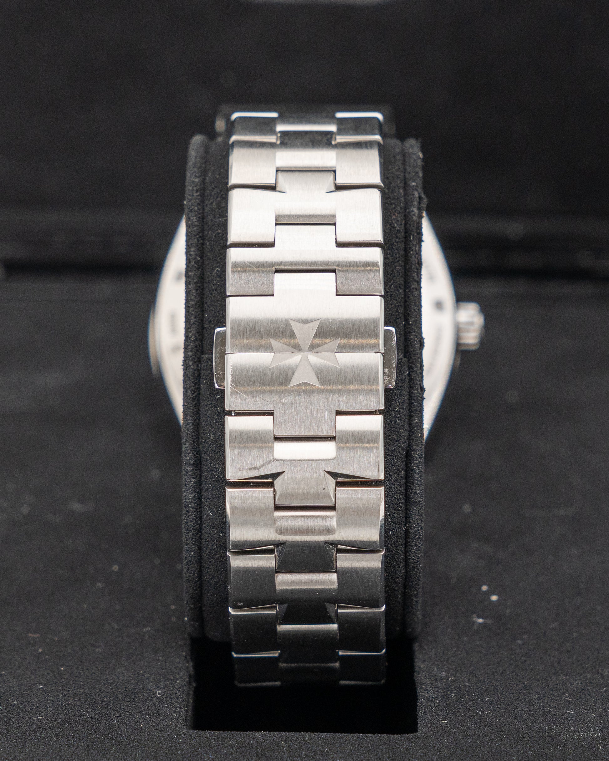 buckle_opened