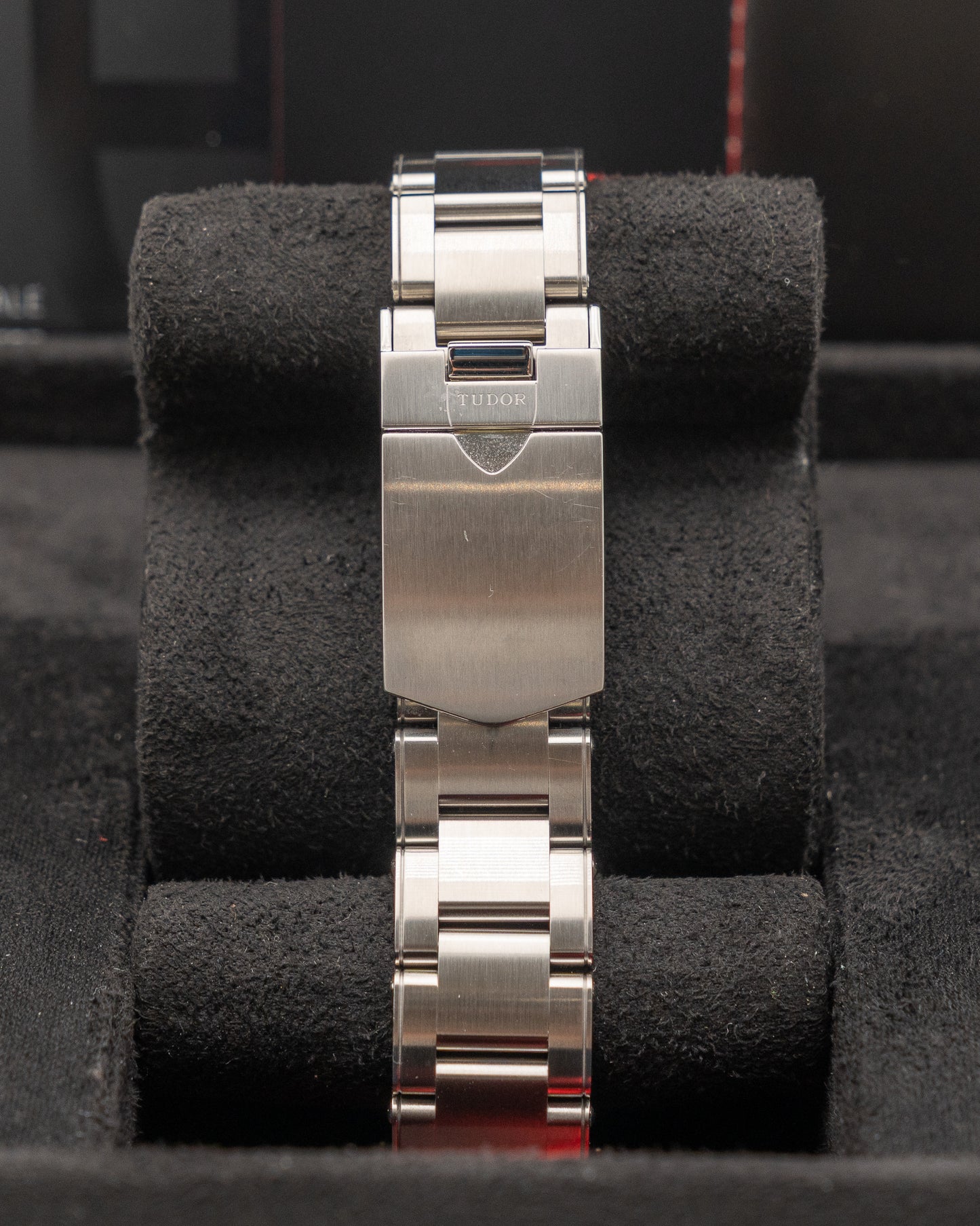 buckle_opened