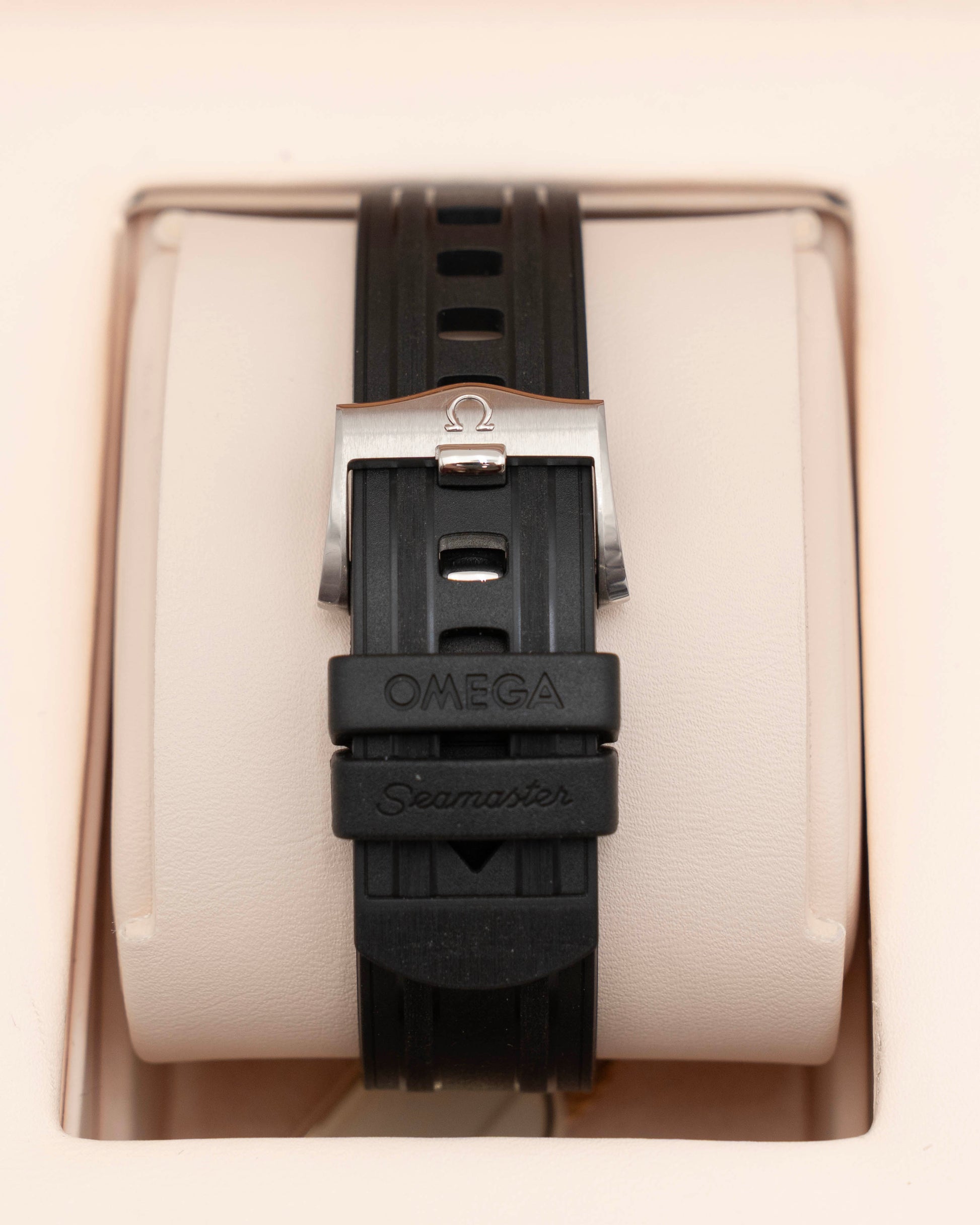 buckle_opened