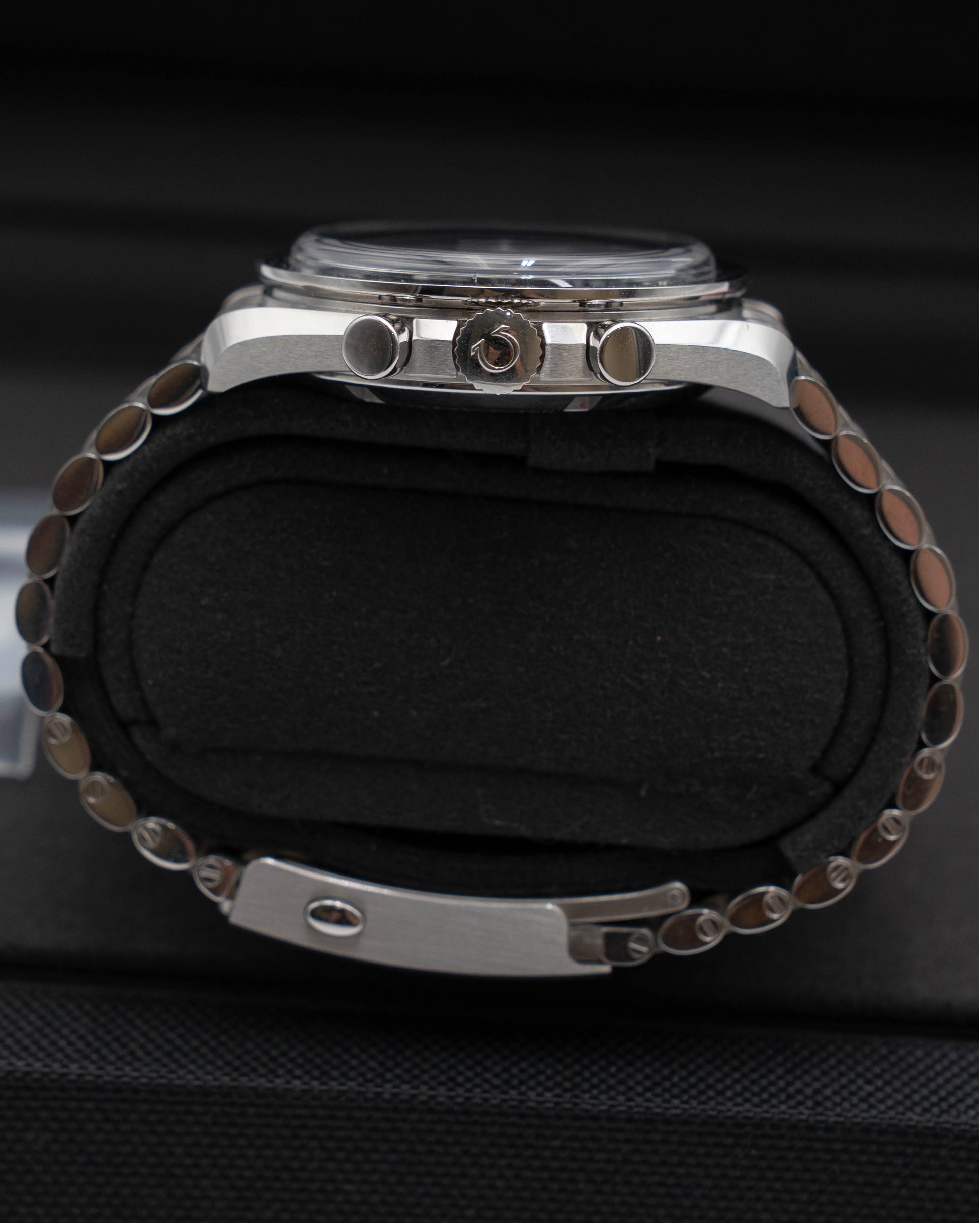 buckle_opened