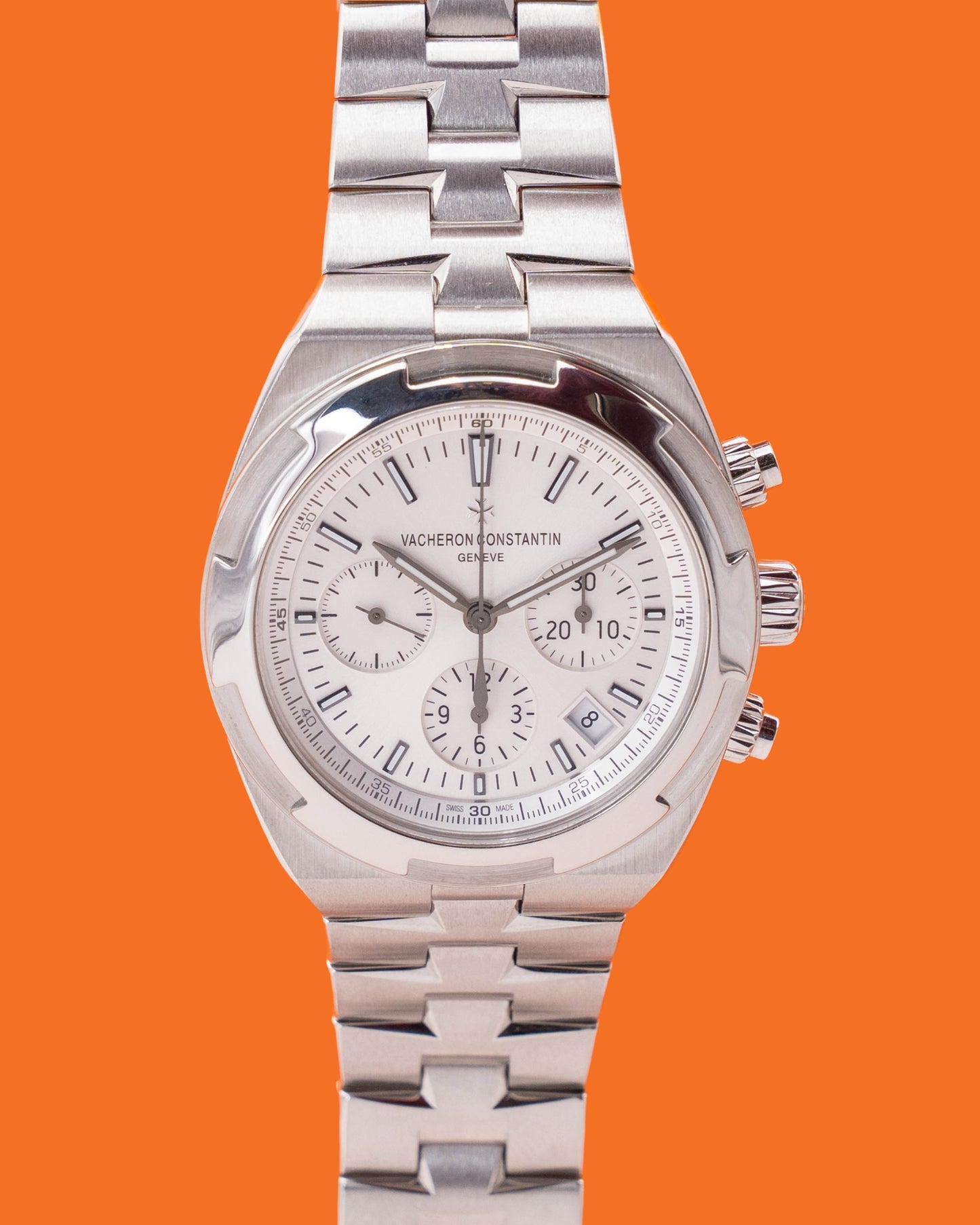 Vacheron Constantin Overseas Chronograph 42.5mm 5500V/110A-B075 Silver Dial 2017