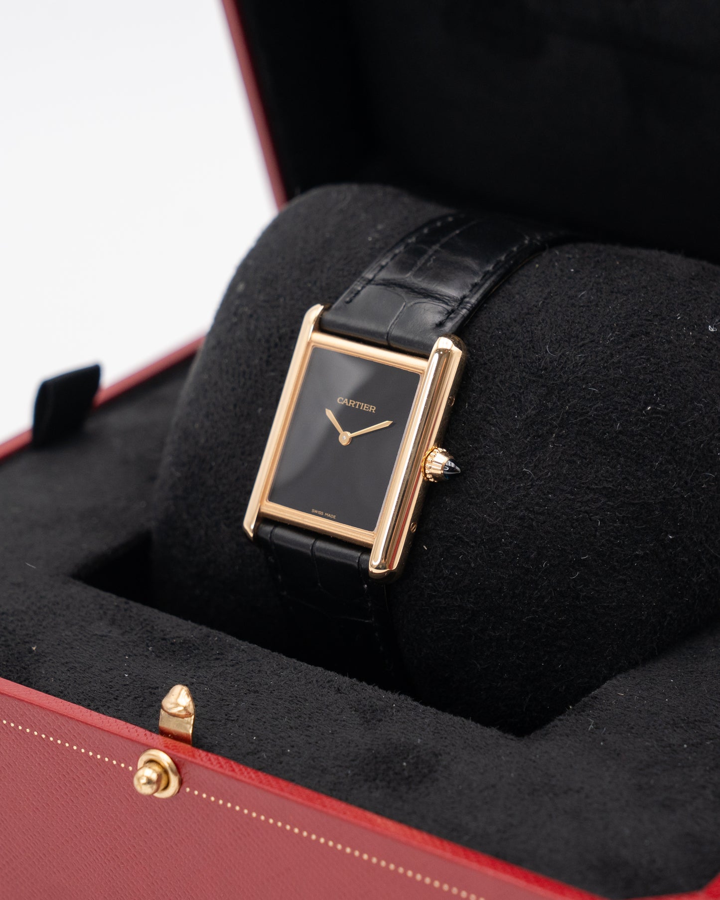 Cartier Tank Louis Cartier 33.7mm WGTA0091 Yellow Gold Black Dial 2023