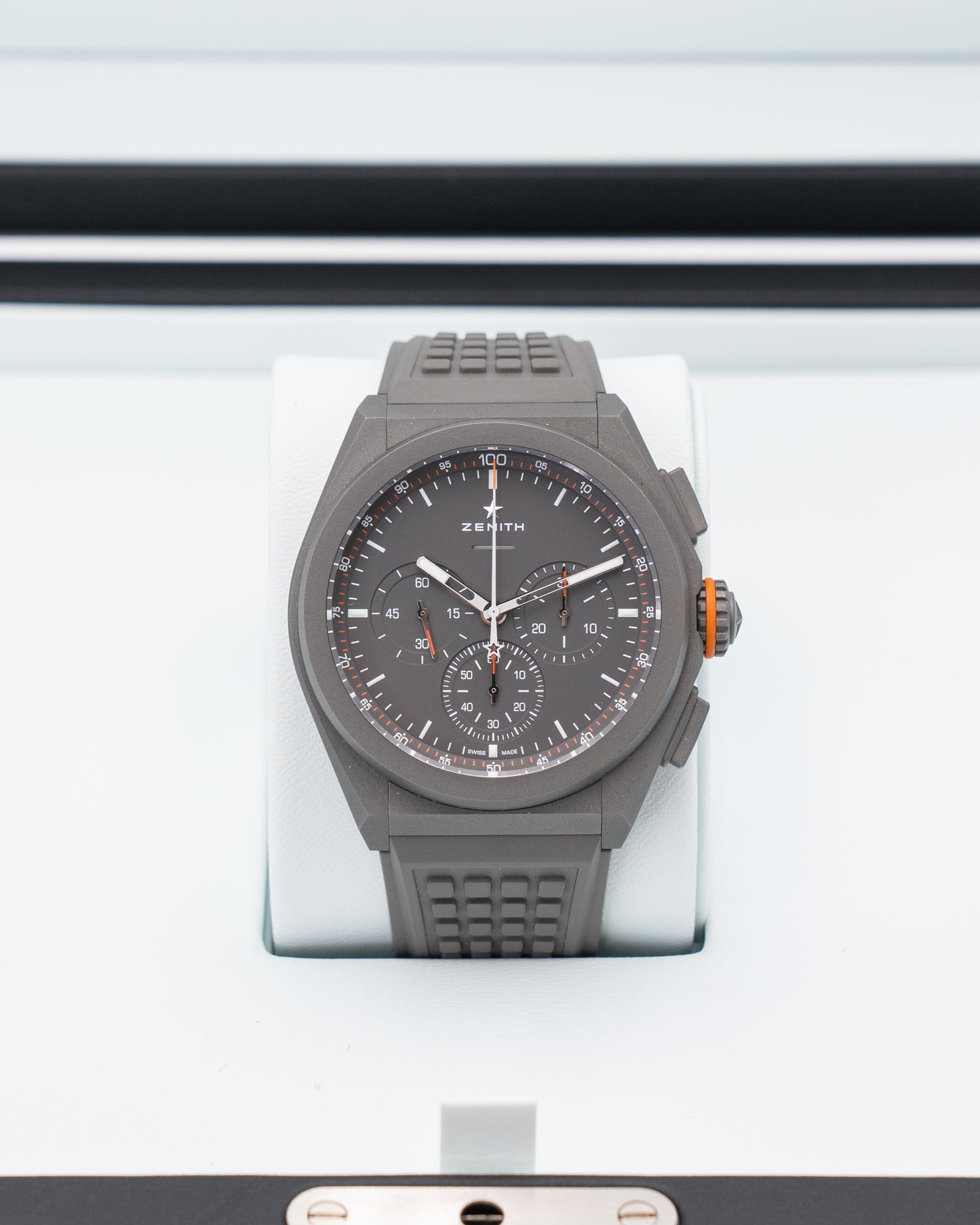 Zenith Defy El Primero 21 Land Rover Edition Titanium 44mm 2021